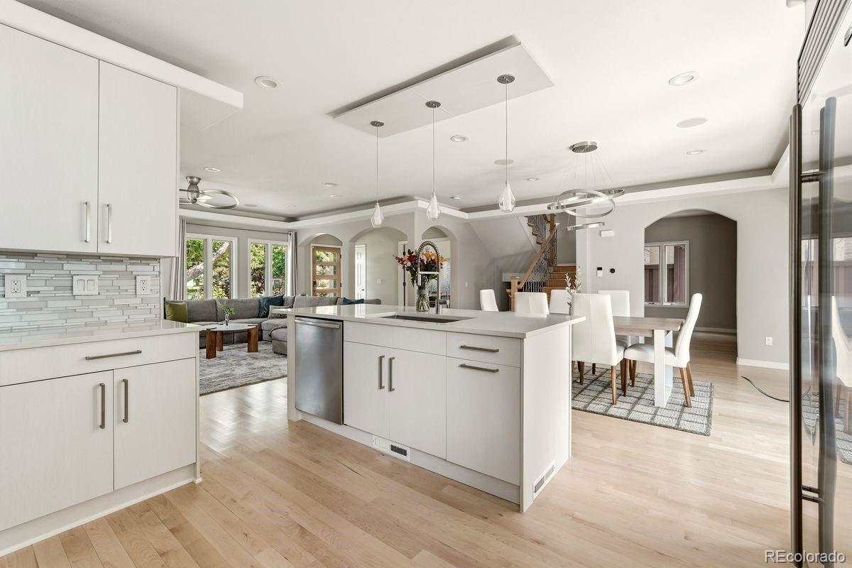 MLS Image #16 for 245  fairfax street,denver, Colorado