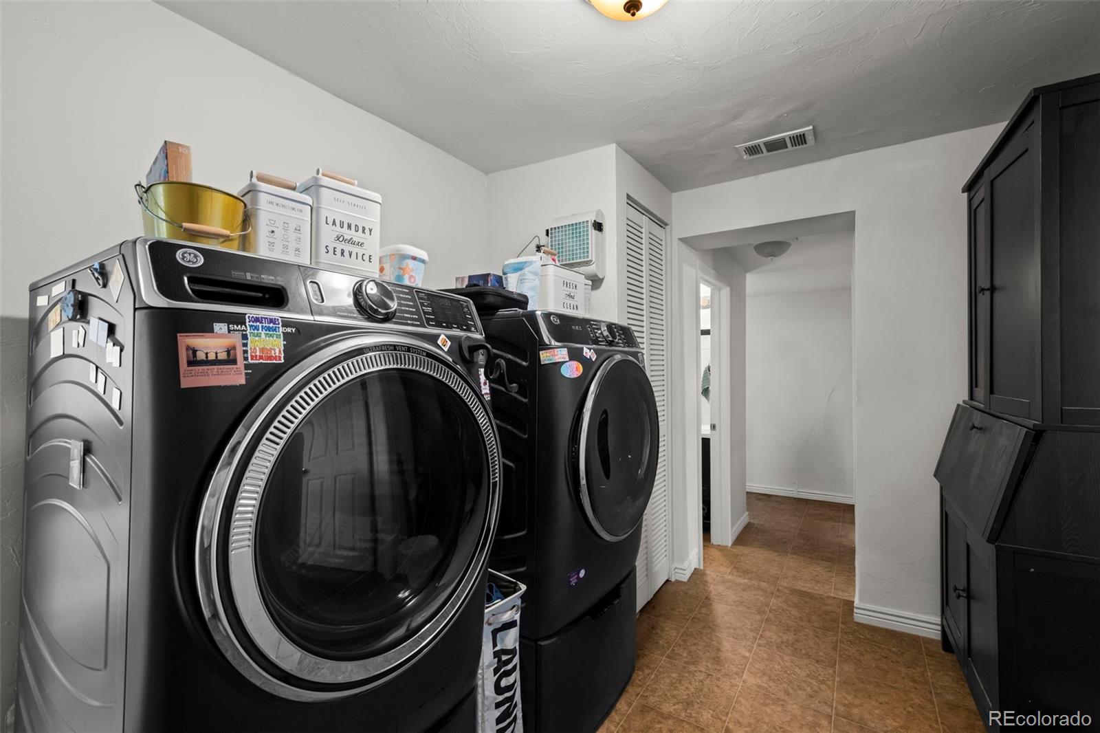 MLS Image #13 for 6781  hooker street,denver, Colorado