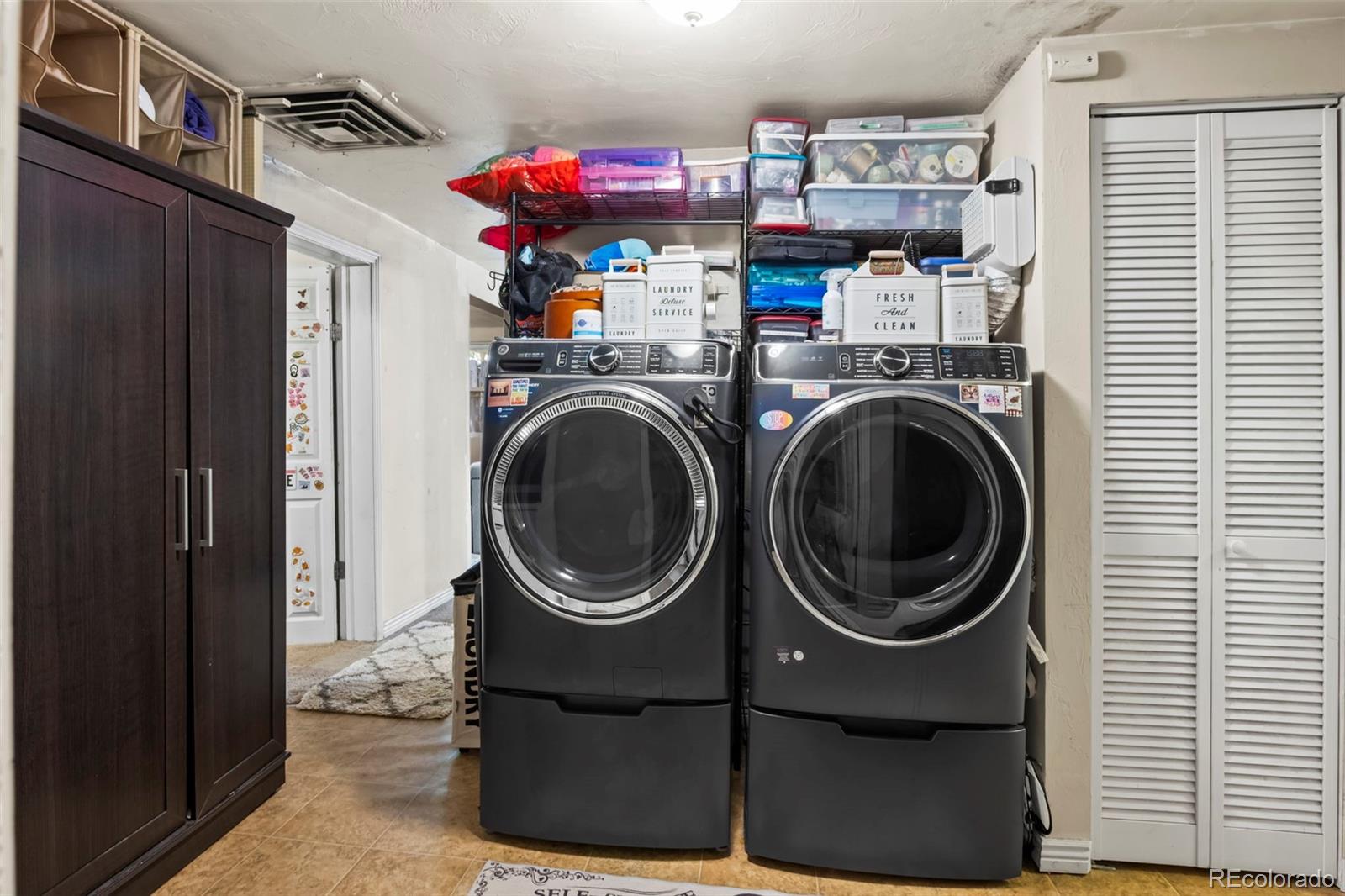 MLS Image #29 for 6781  hooker street,denver, Colorado