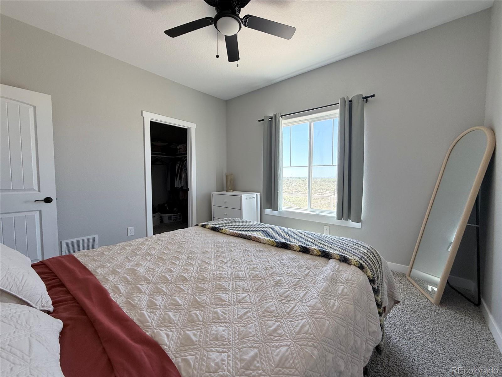 MLS Image #14 for 1180 n saddle ridge lane,pueblo, Colorado