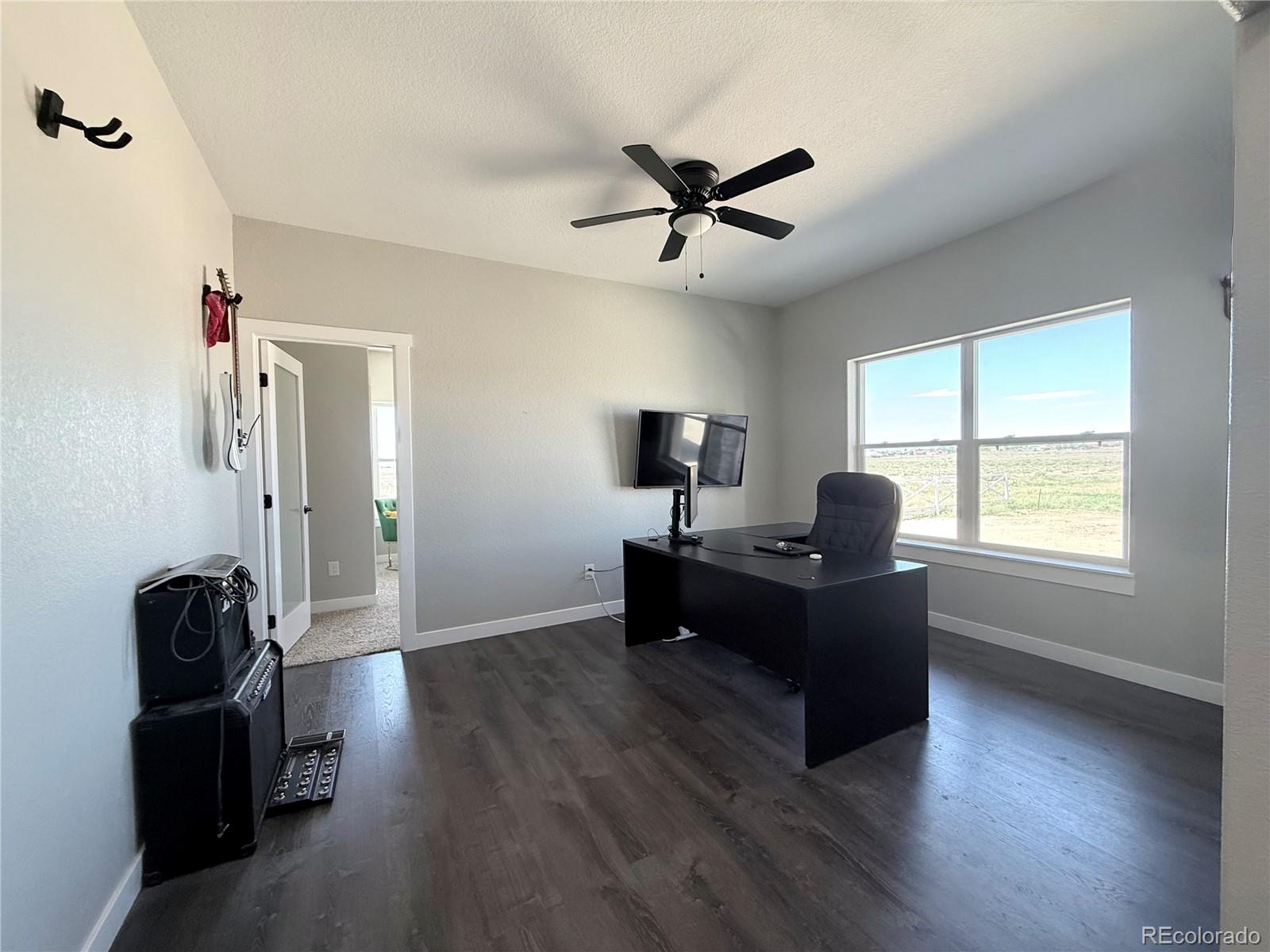 MLS Image #18 for 1180 n saddle ridge lane,pueblo, Colorado