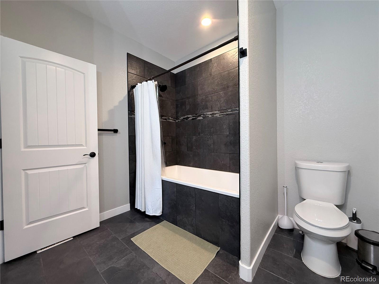 MLS Image #21 for 1180 n saddle ridge lane,pueblo, Colorado