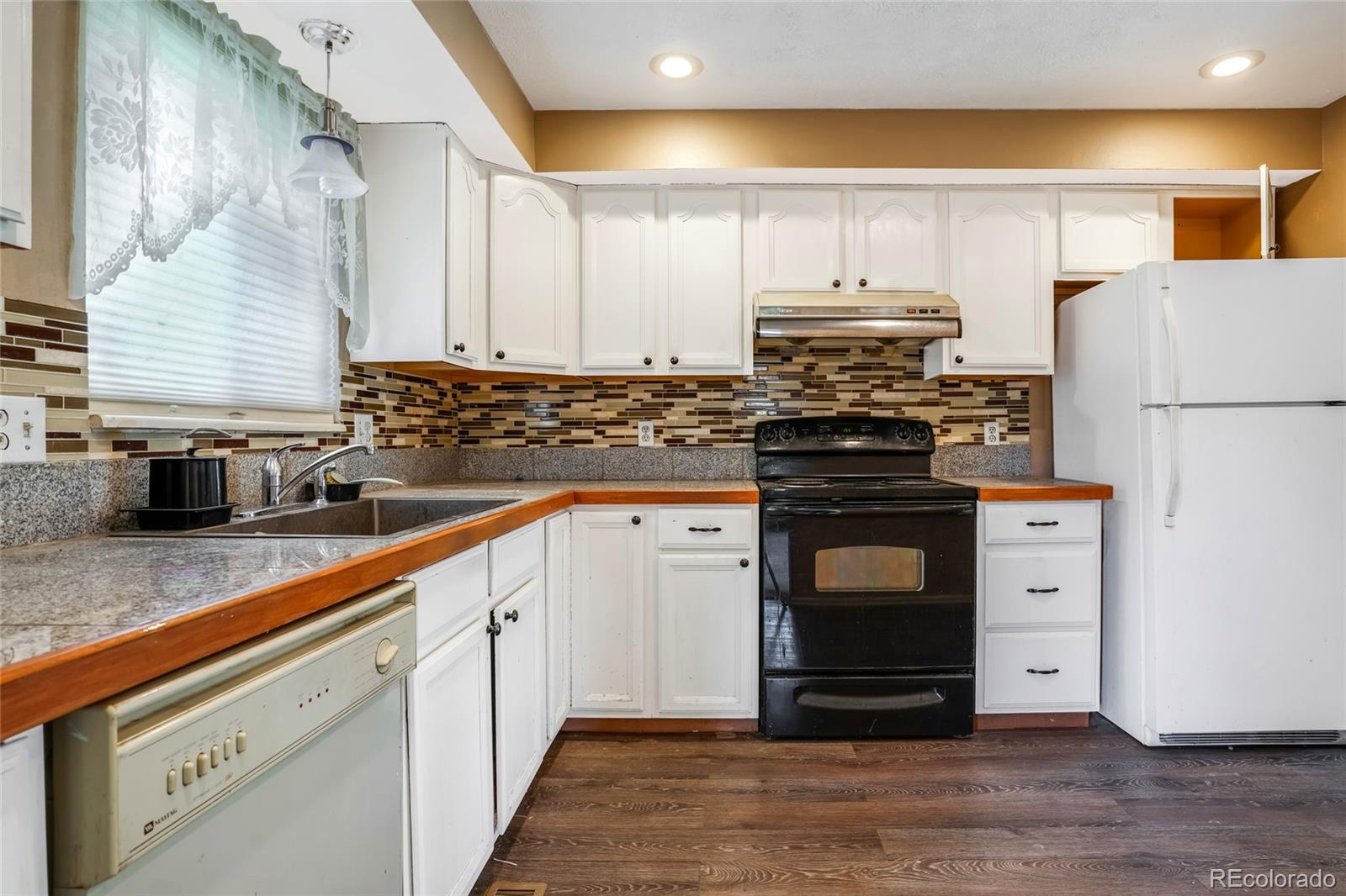 MLS Image #36 for 6180 s garland street,littleton, Colorado