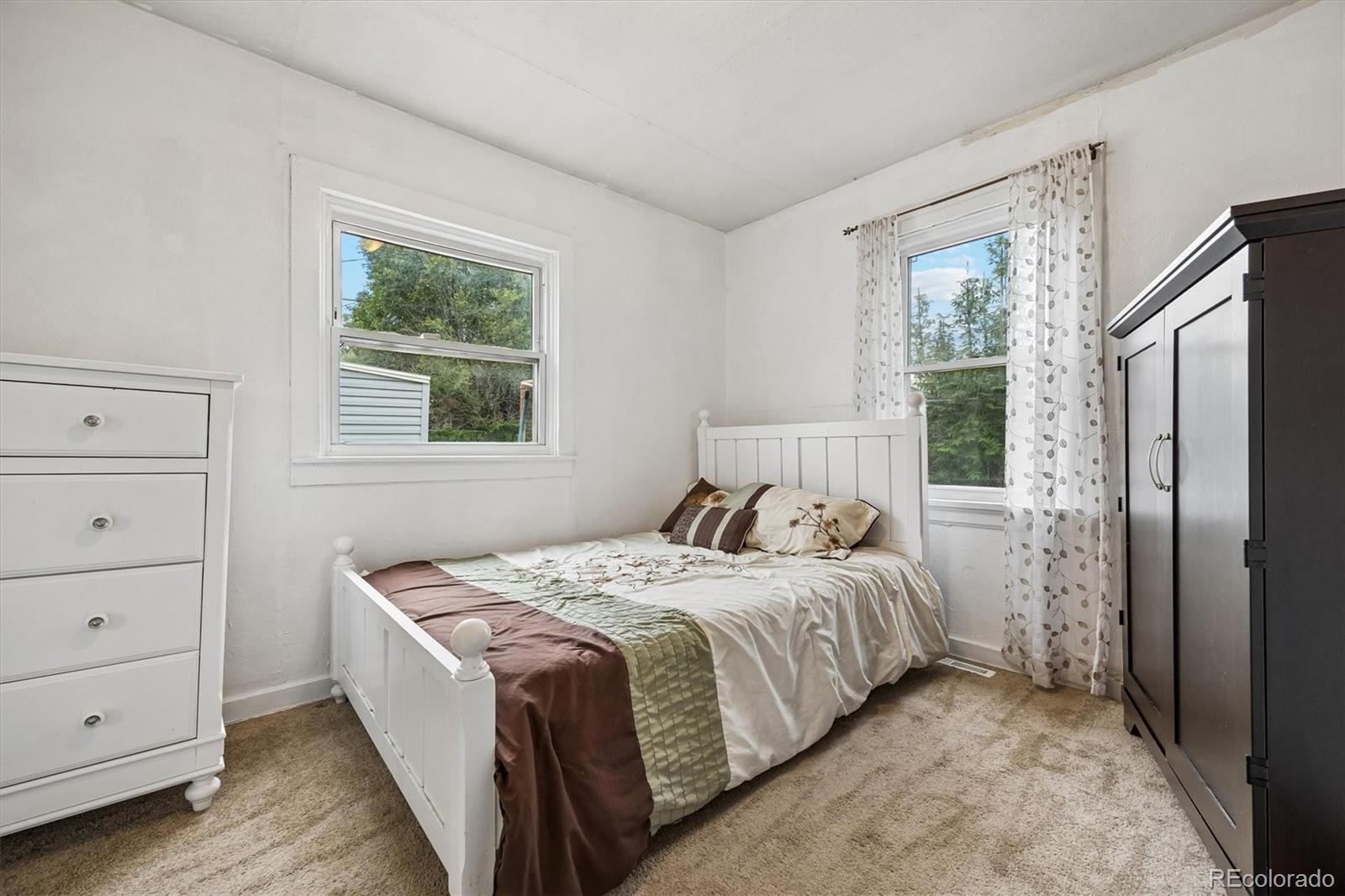 MLS Image #13 for 4355  steele street,denver, Colorado