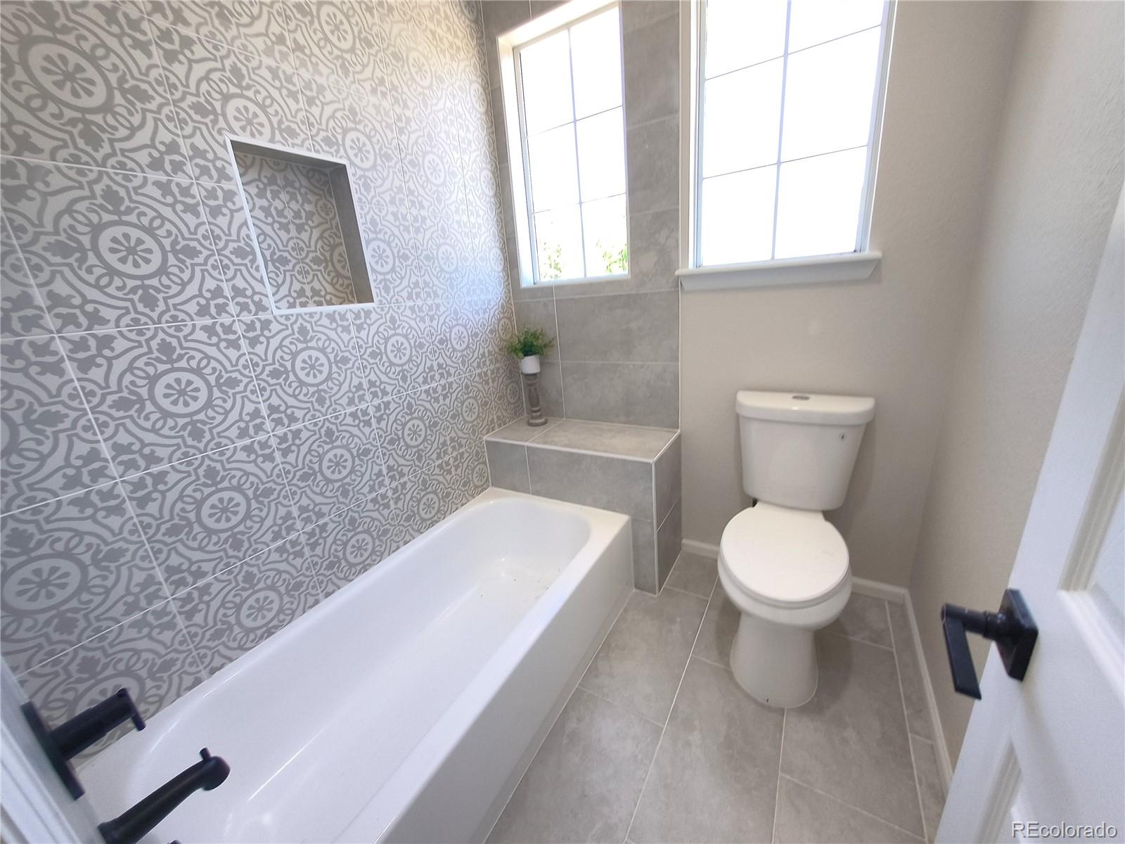 MLS Image #18 for 2358  weatherstone circle,littleton, Colorado