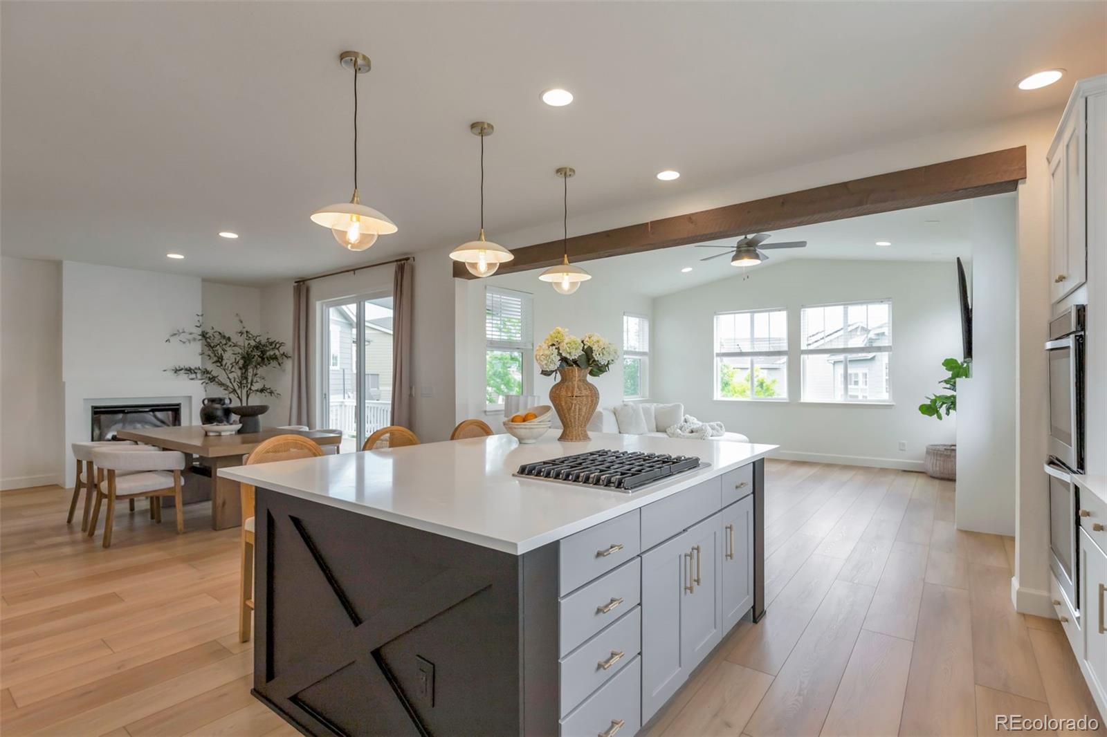 MLS Image #10 for 7029 w warren avenue,denver, Colorado