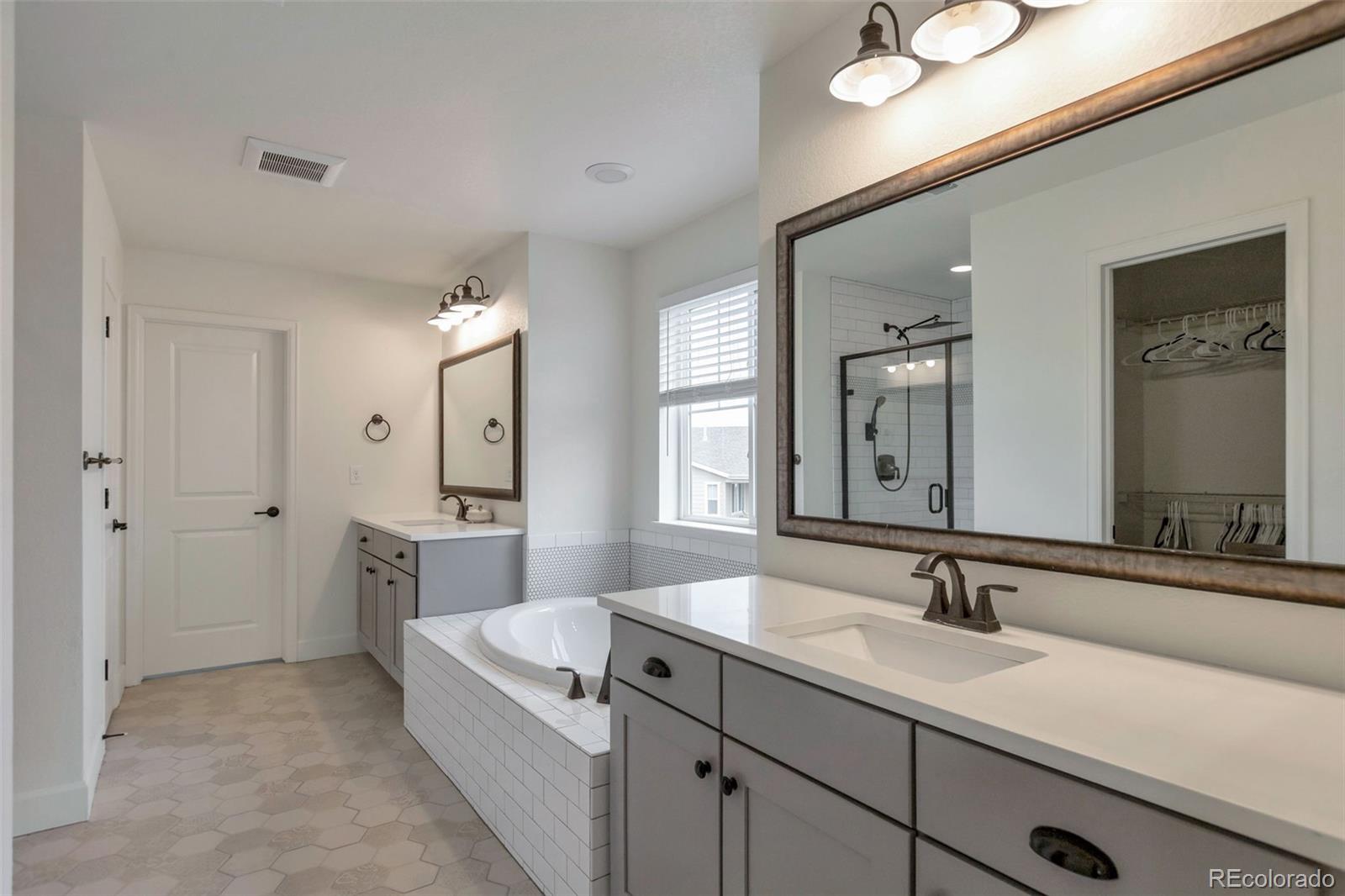 MLS Image #20 for 7029 w warren avenue,denver, Colorado