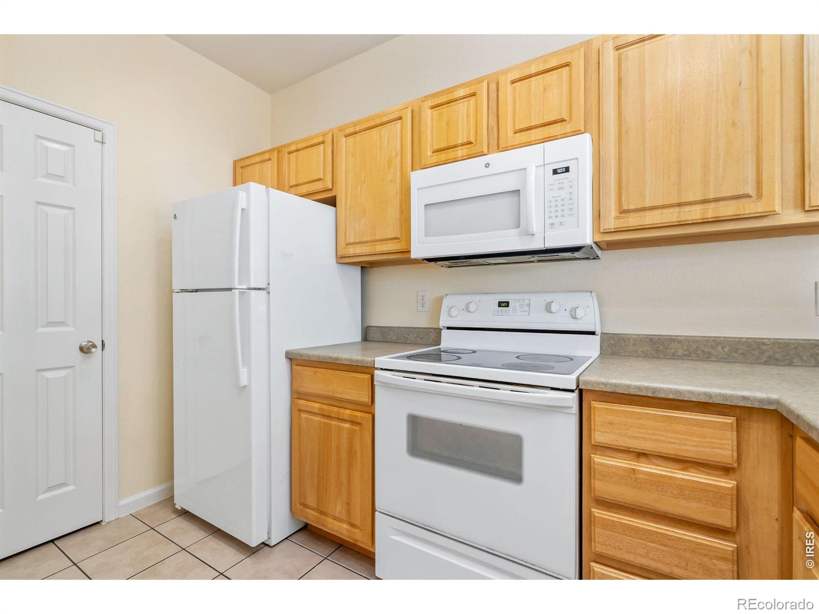MLS Image #6 for 2850  kansas drive,fort collins, Colorado