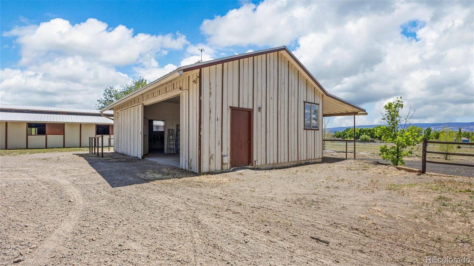 MLS Image #8 for 2580  h road,grand junction, Colorado