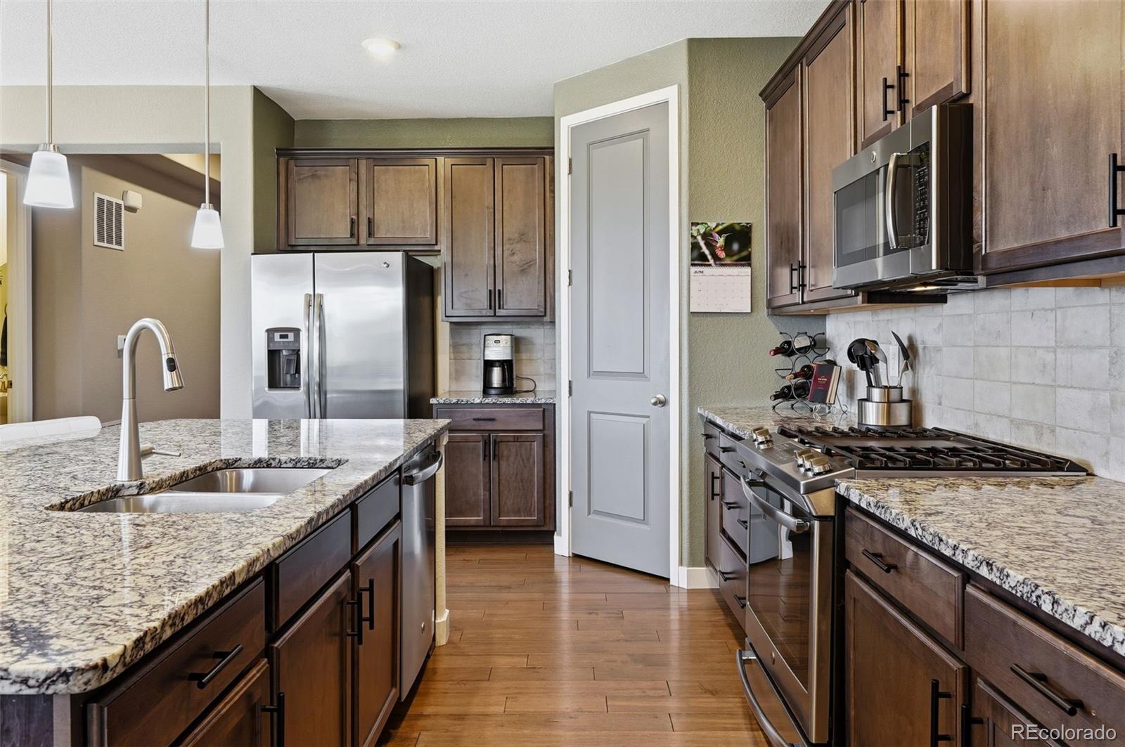 MLS Image #10 for 27806 e alder drive,aurora, Colorado