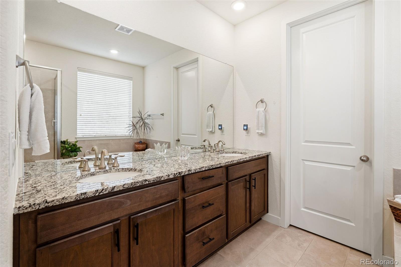MLS Image #18 for 27806 e alder drive,aurora, Colorado