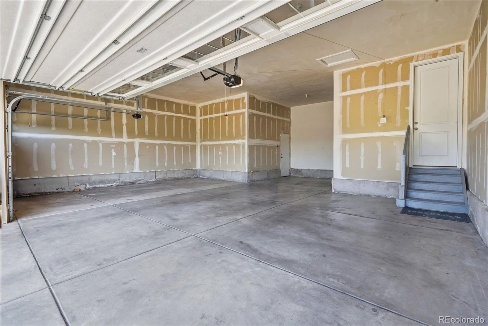 MLS Image #31 for 27806 e alder drive,aurora, Colorado