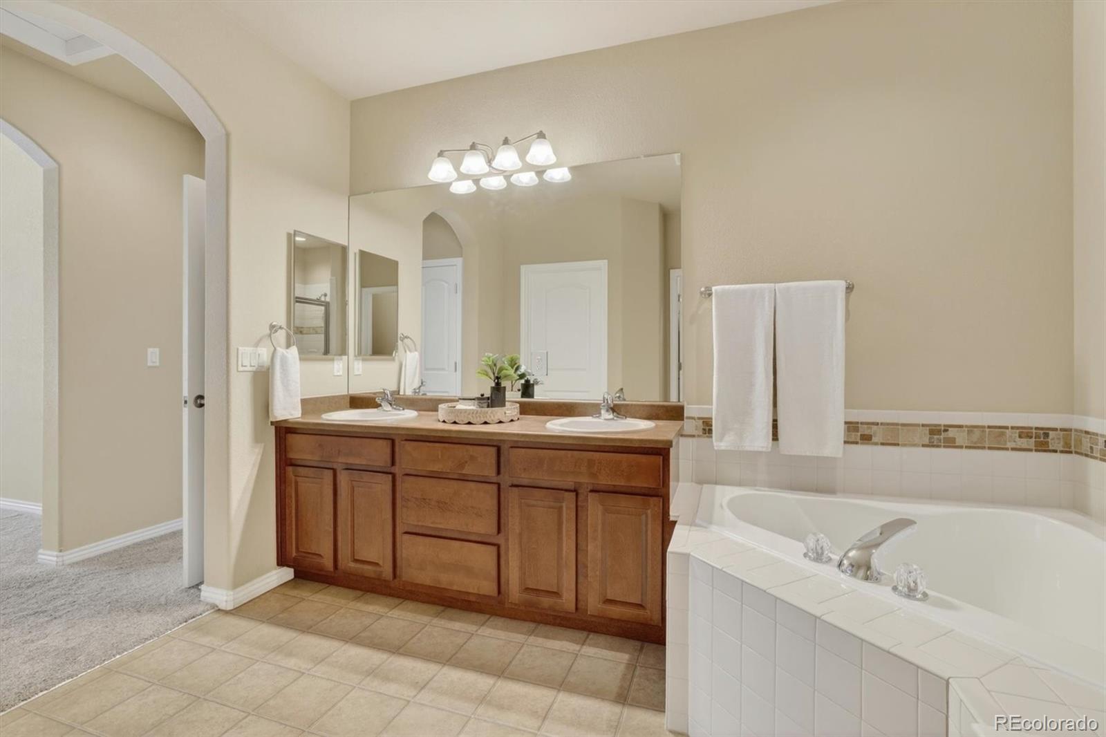 MLS Image #21 for 19355 e stanford avenue,aurora, Colorado