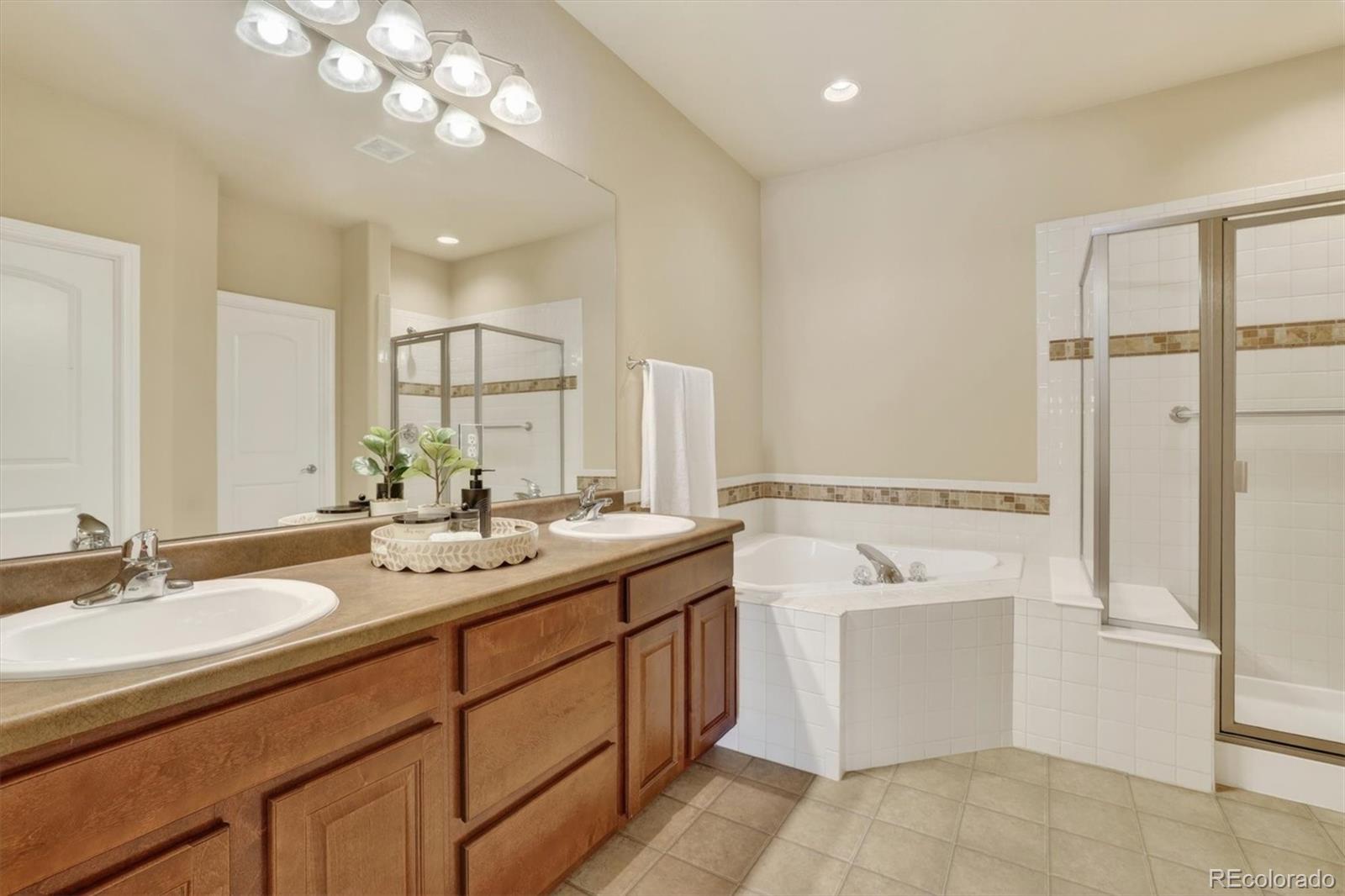 MLS Image #23 for 19355 e stanford avenue,aurora, Colorado