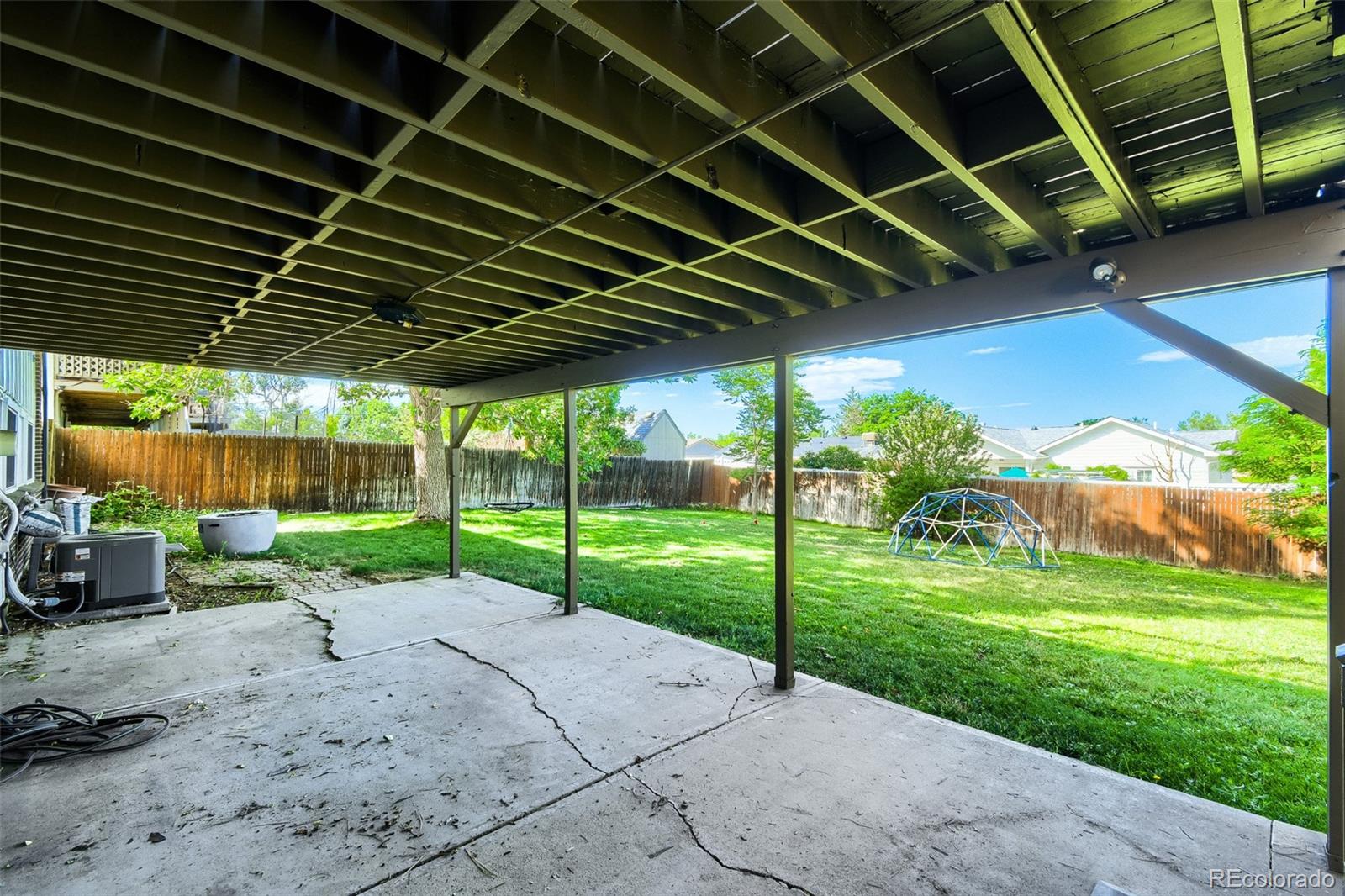 MLS Image #22 for 3077 s rosemary street,denver, Colorado