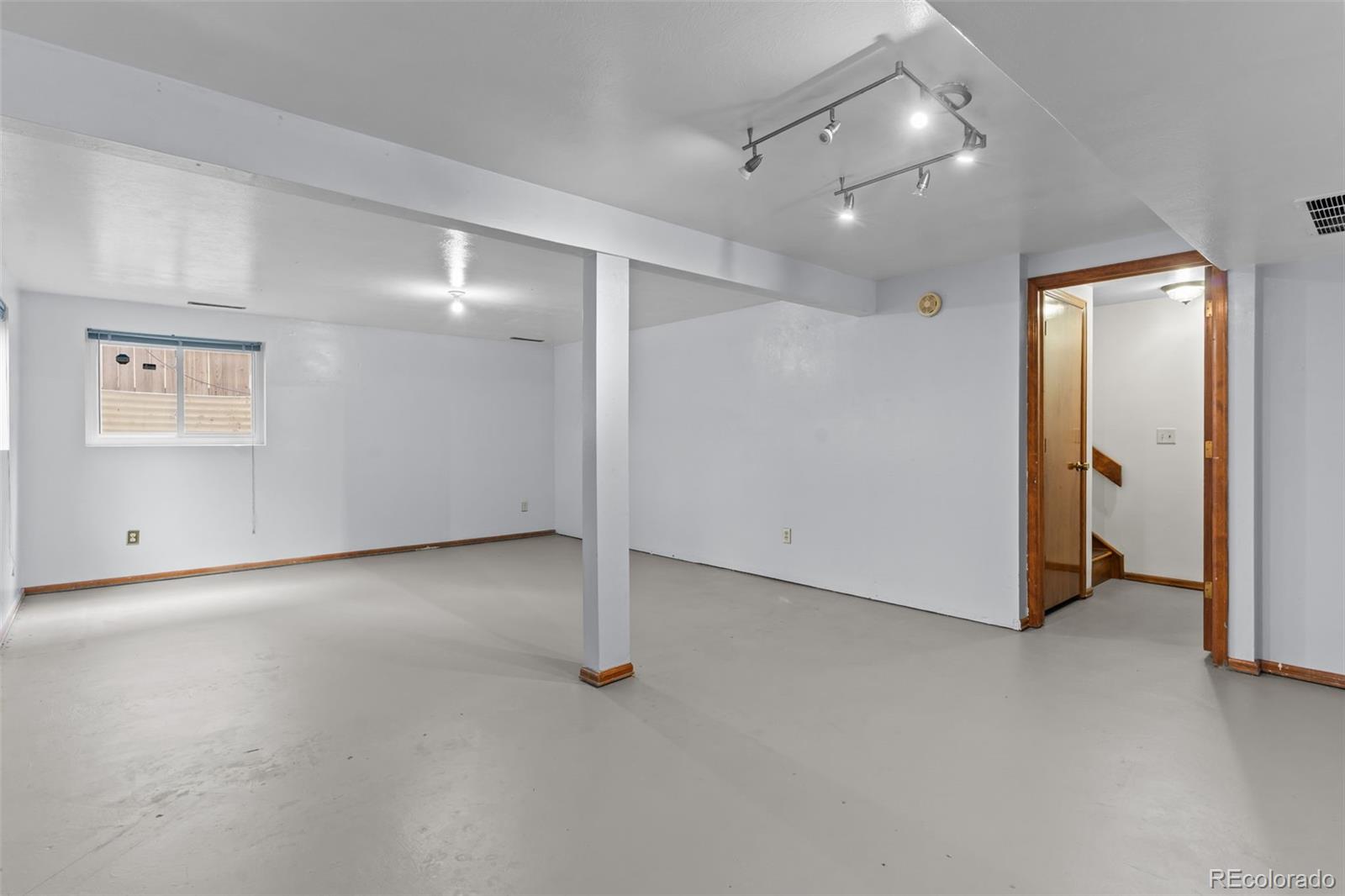 MLS Image #12 for 5171  solar ridge drive,colorado springs, Colorado