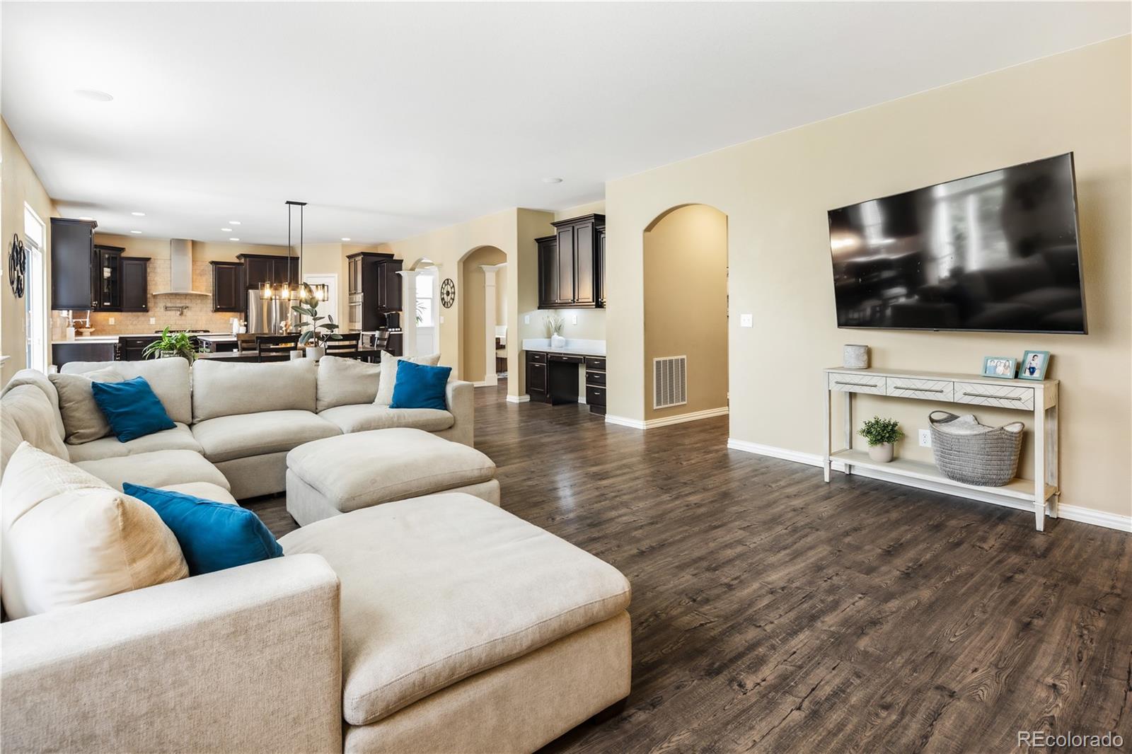 MLS Image #13 for 7548 e 122nd place,thornton, Colorado