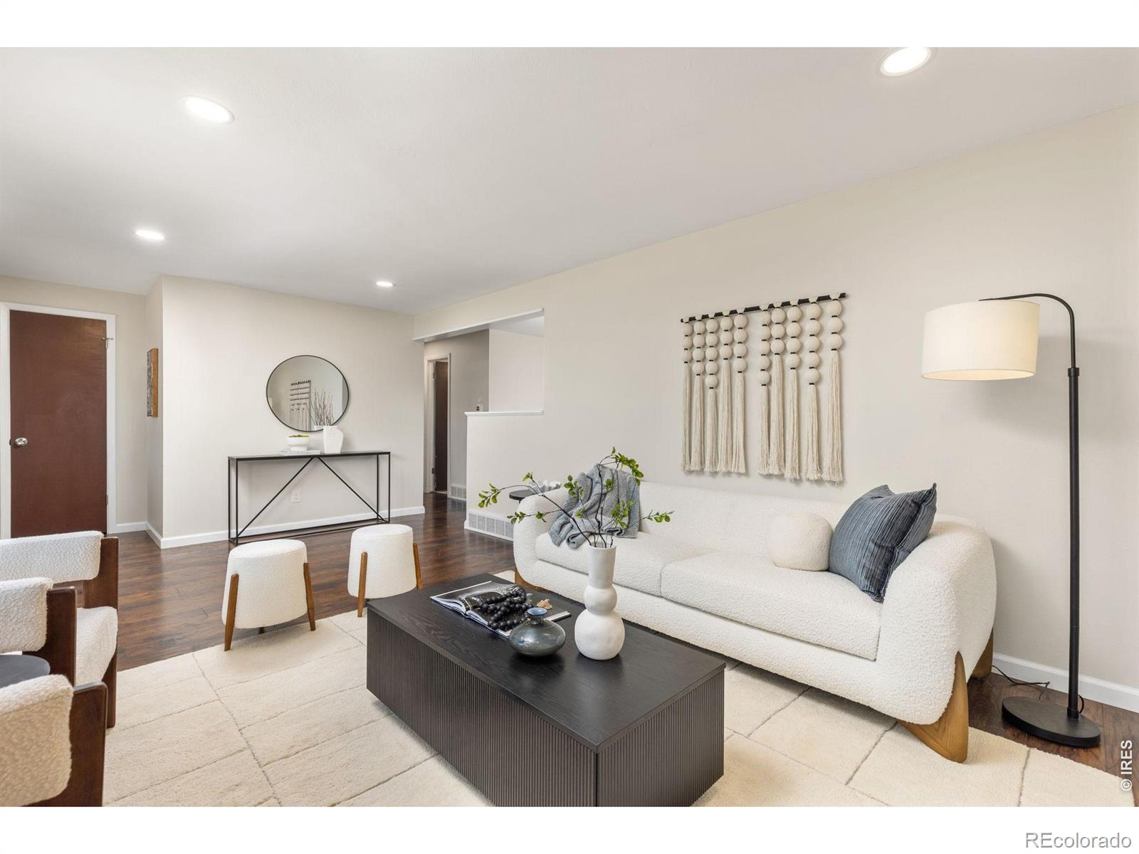 MLS Image #5 for 1120  marigold drive,denver, Colorado