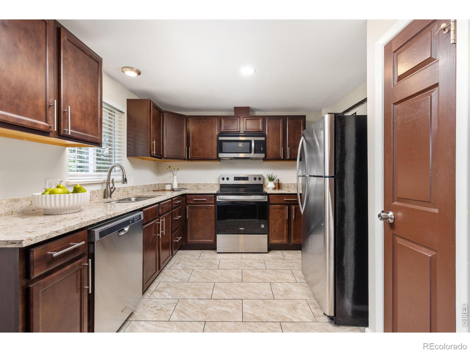 MLS Image #9 for 1120  marigold drive,denver, Colorado