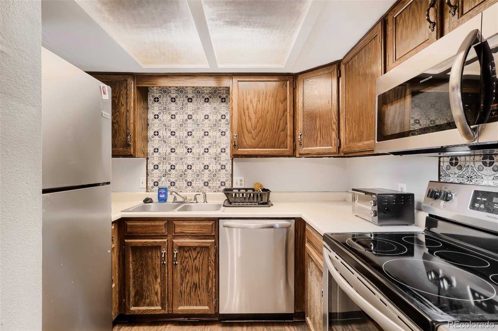 MLS Image #5 for 15350 e arizona avenue,aurora, Colorado