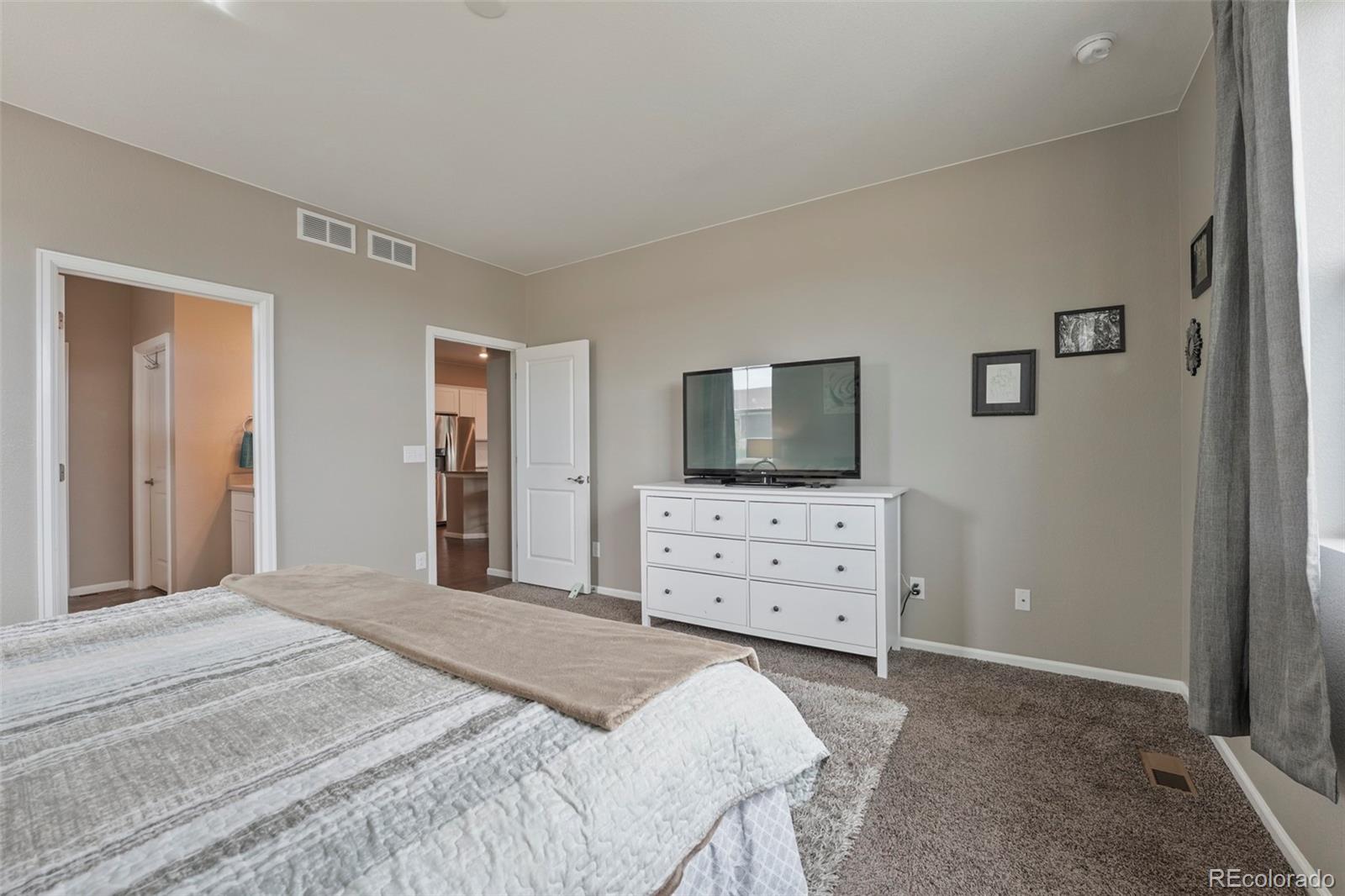 MLS Image #13 for 26893 e archer avenue,aurora, Colorado