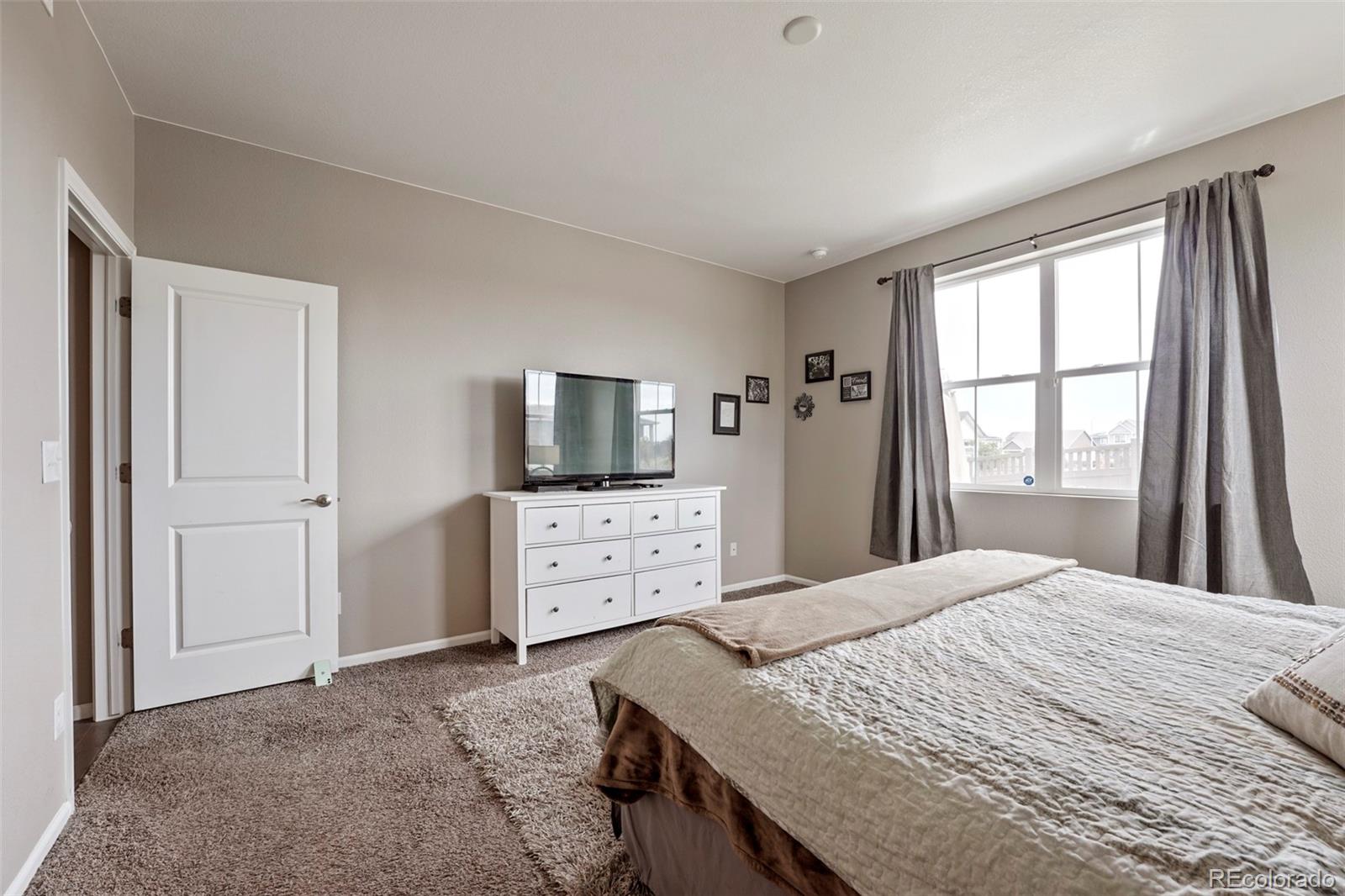 MLS Image #14 for 26893 e archer avenue,aurora, Colorado