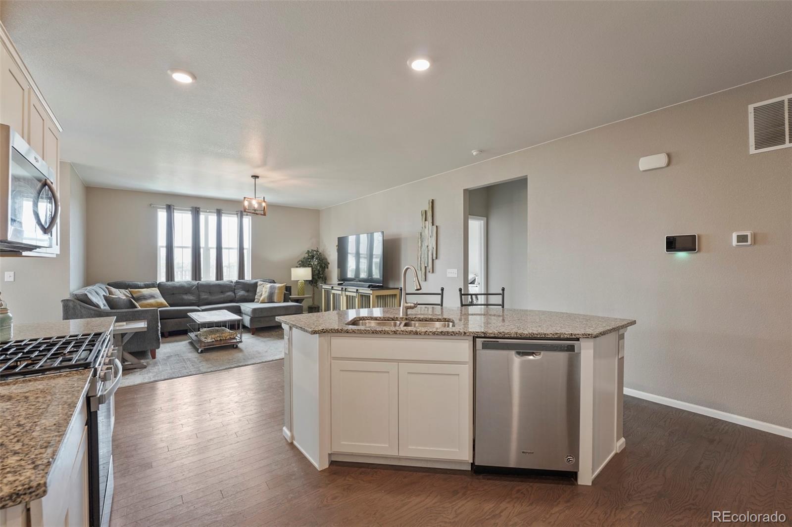 MLS Image #9 for 26893 e archer avenue,aurora, Colorado