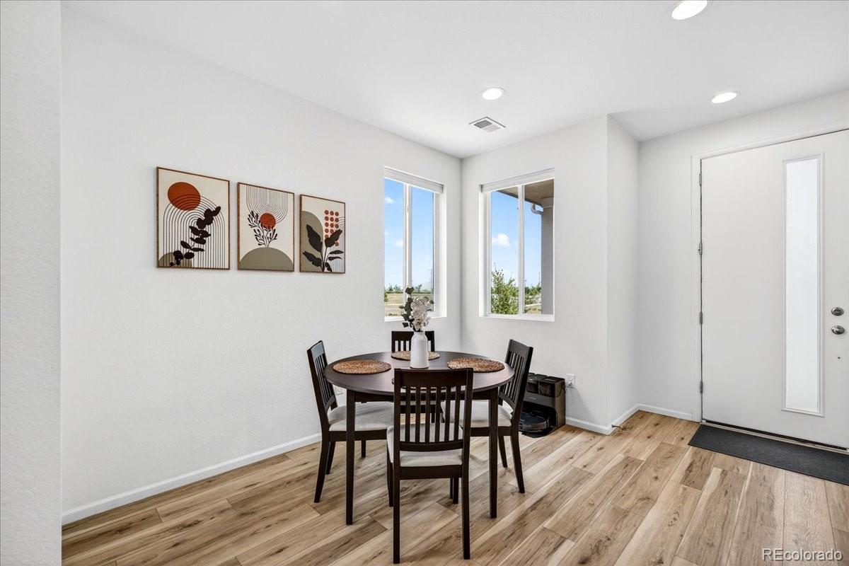 MLS Image #4 for 46 n trussville street,aurora, Colorado