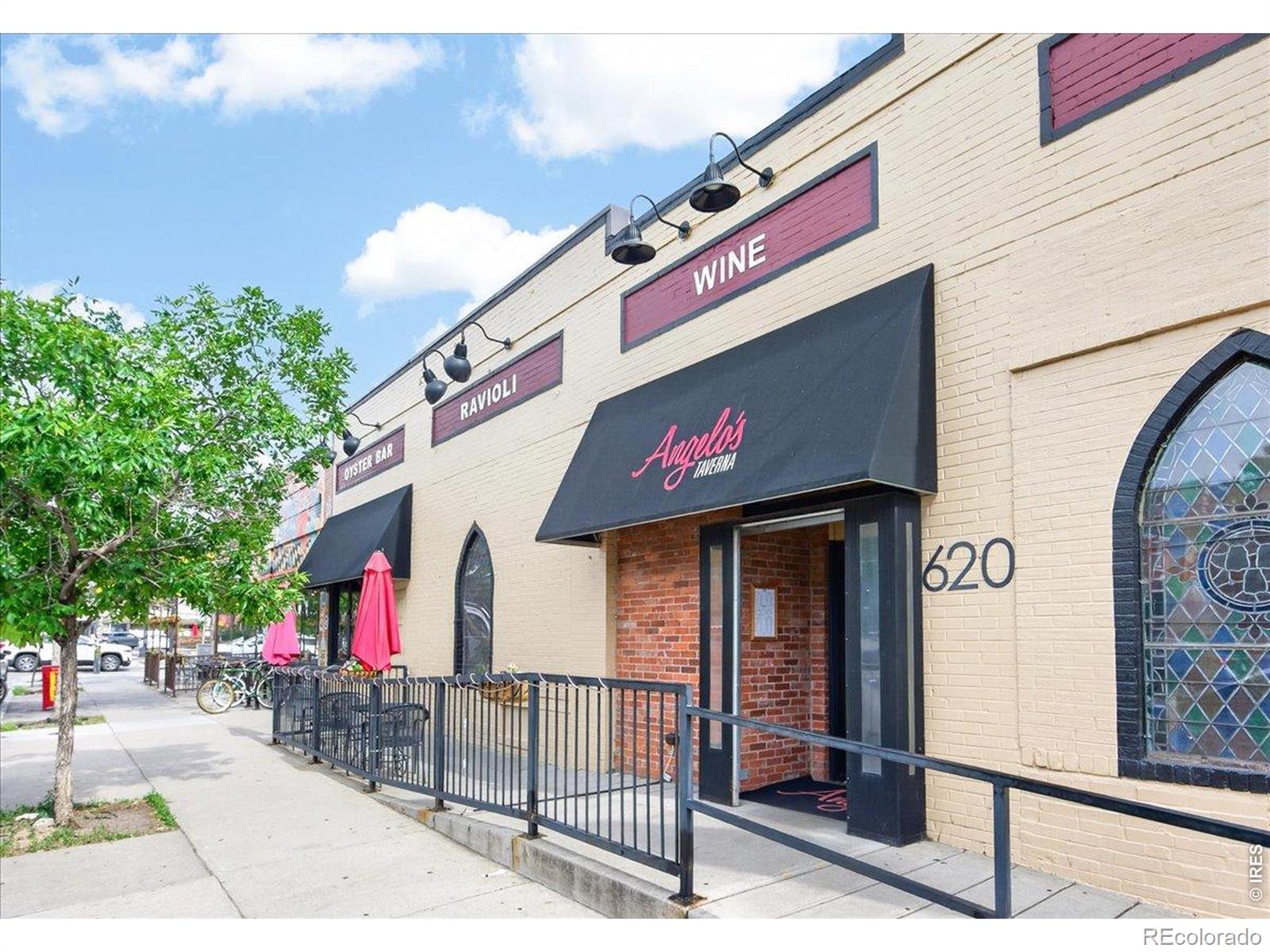 MLS Image #46 for 888 n logan street 10d,denver, Colorado