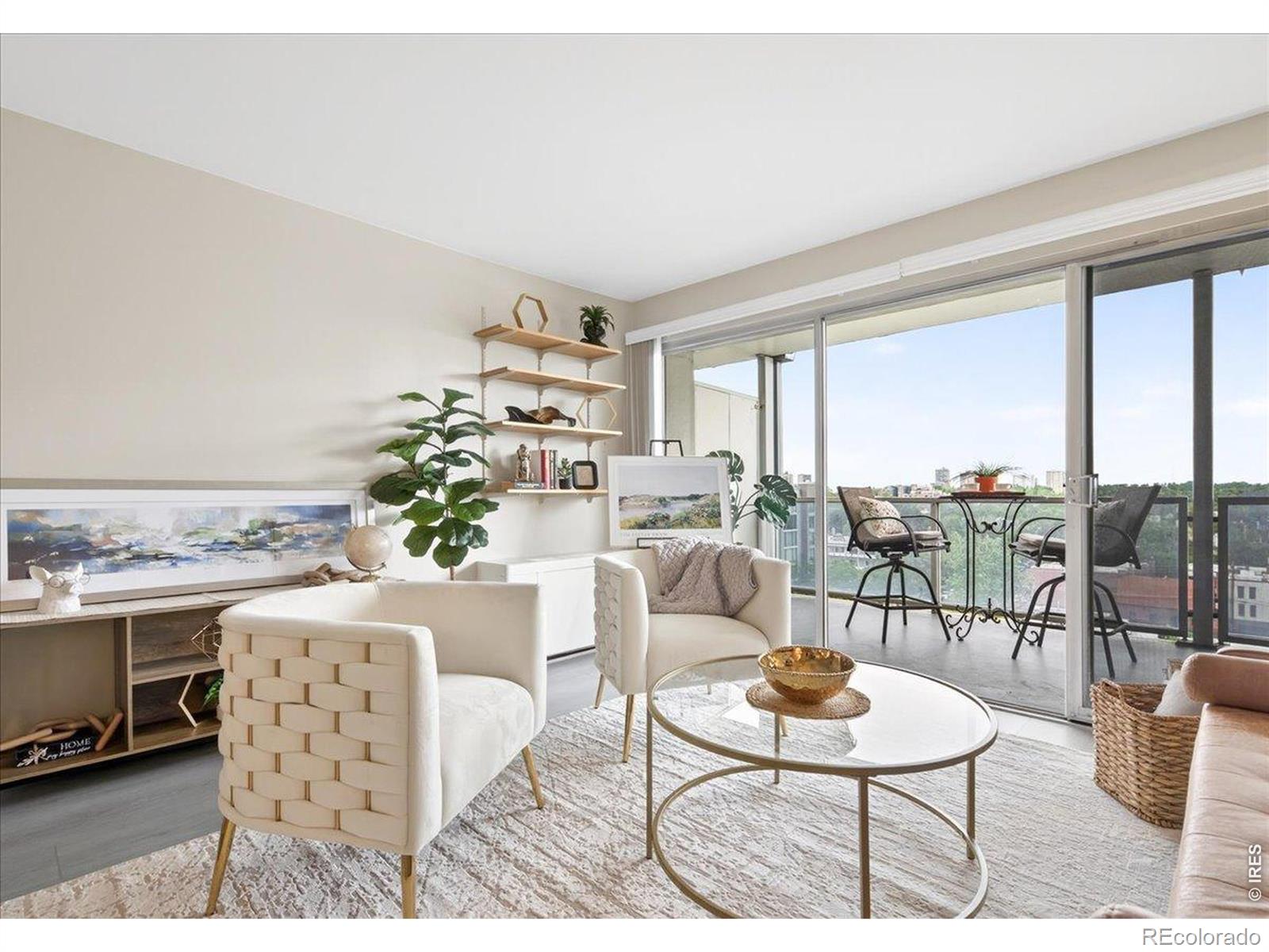 MLS Image #5 for 888 n logan street 10d,denver, Colorado