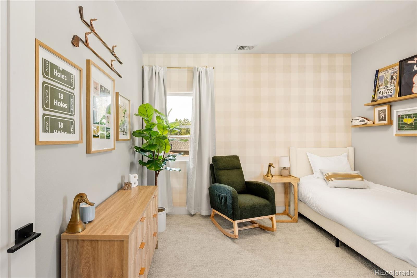 MLS Image #13 for 4759 s bannock street,englewood, Colorado