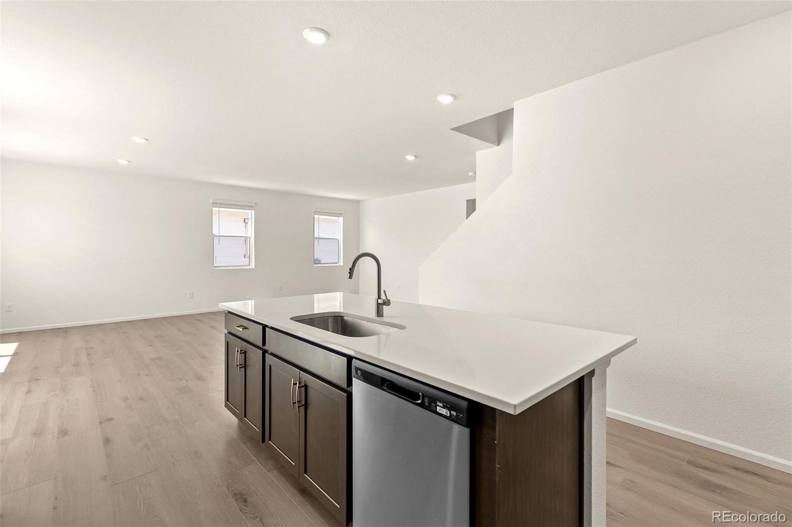 MLS Image #13 for 47378  bluebell avenue,bennett, Colorado