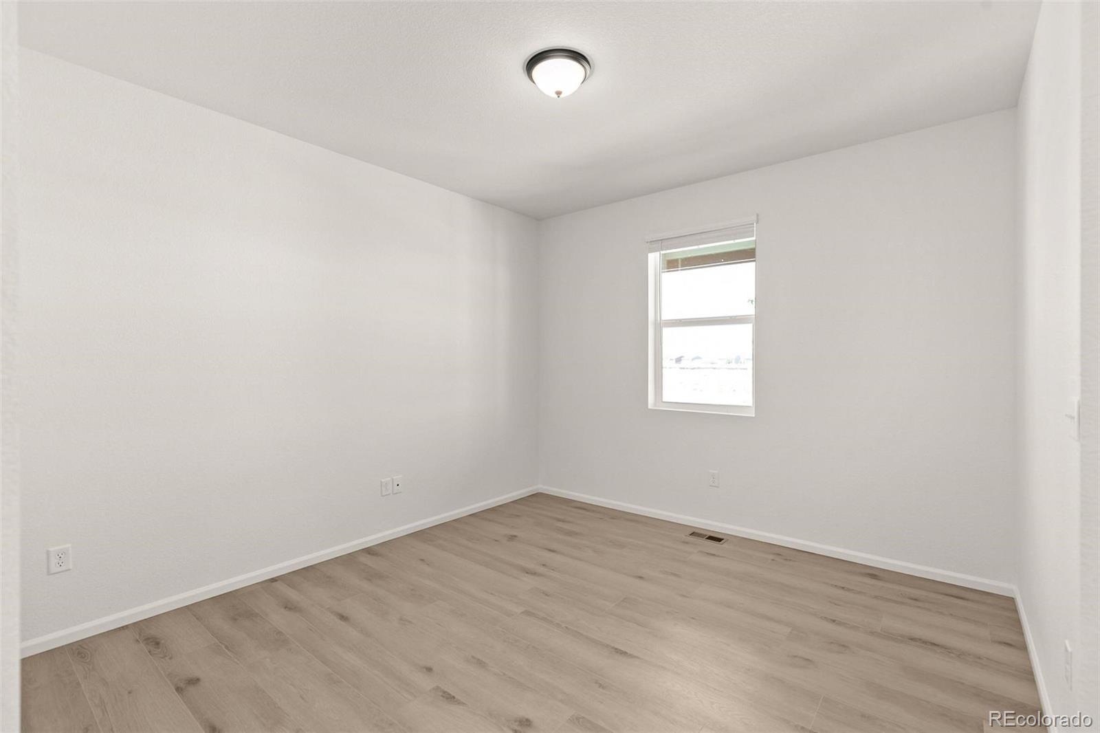 MLS Image #17 for 47378  bluebell avenue,bennett, Colorado