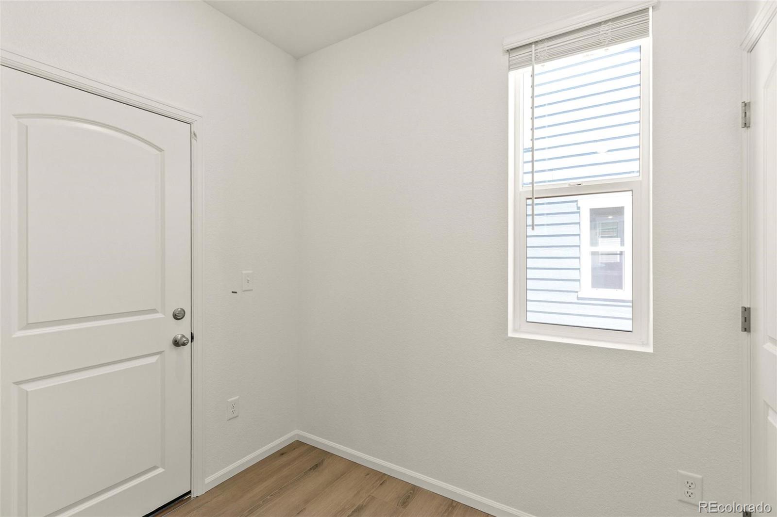 MLS Image #18 for 47378  bluebell avenue,bennett, Colorado