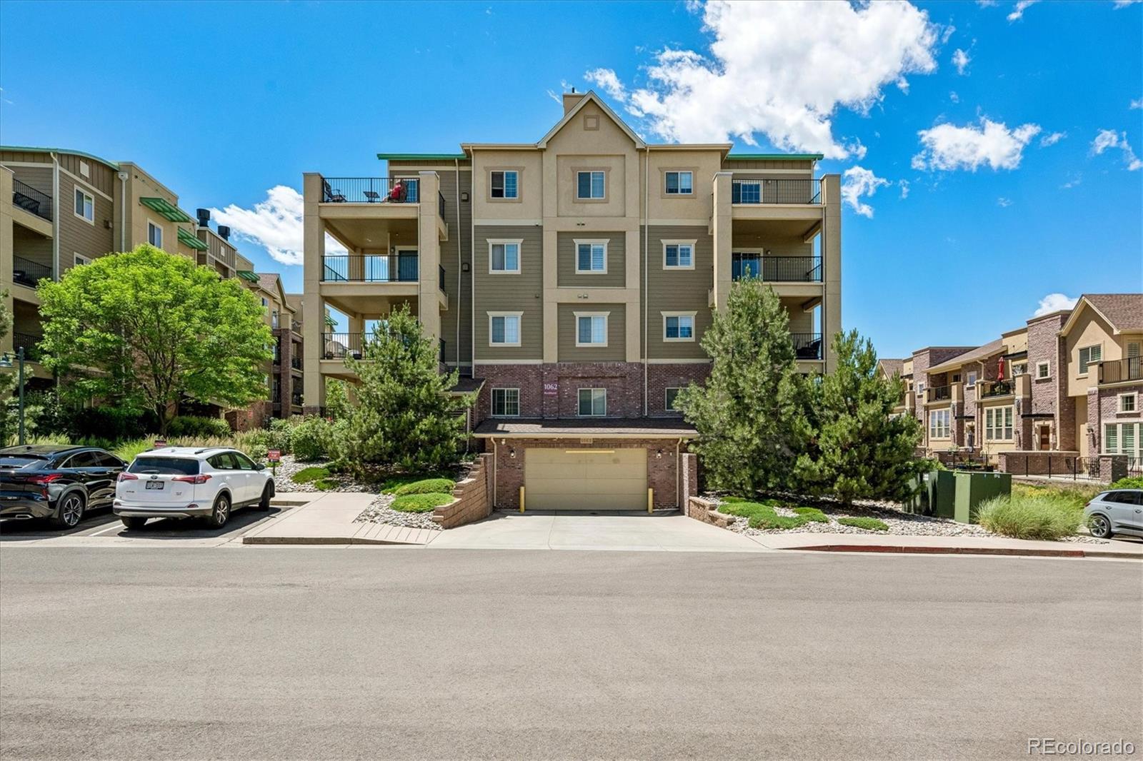 MLS Image #1 for 1062  rockhurst drive 305,littleton, Colorado