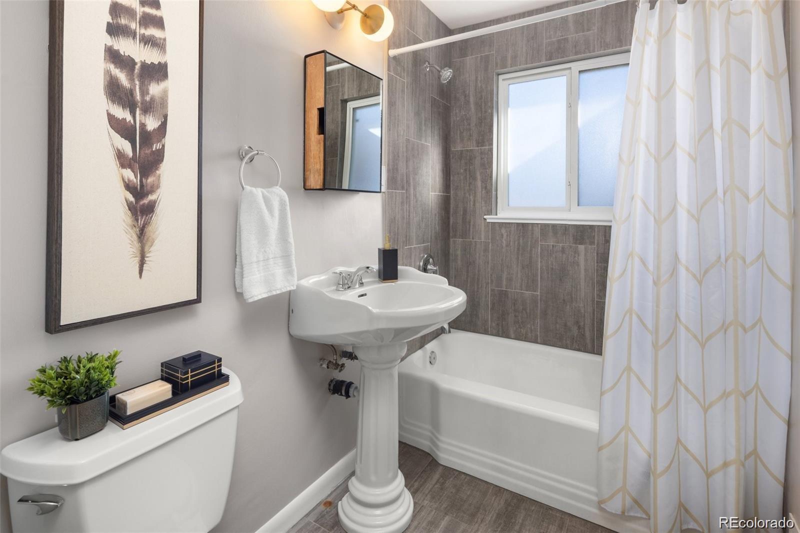 MLS Image #8 for 3300  bellaire street,denver, Colorado