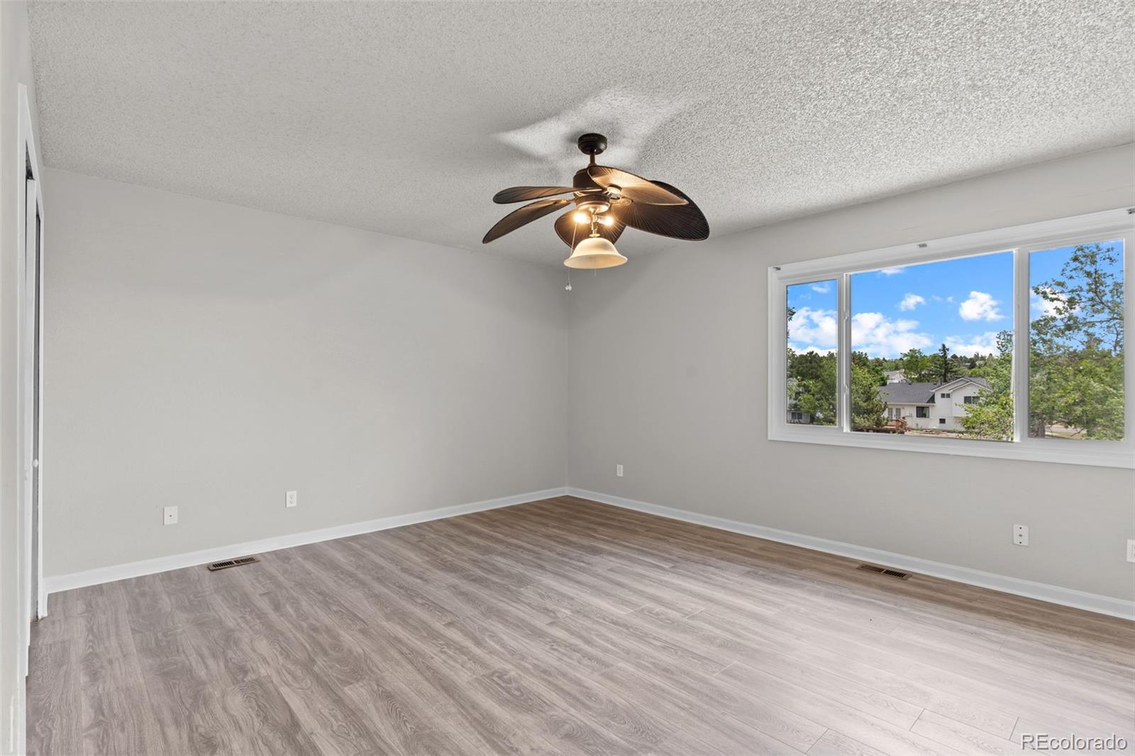 MLS Image #13 for 3310  mirage drive,colorado springs, Colorado