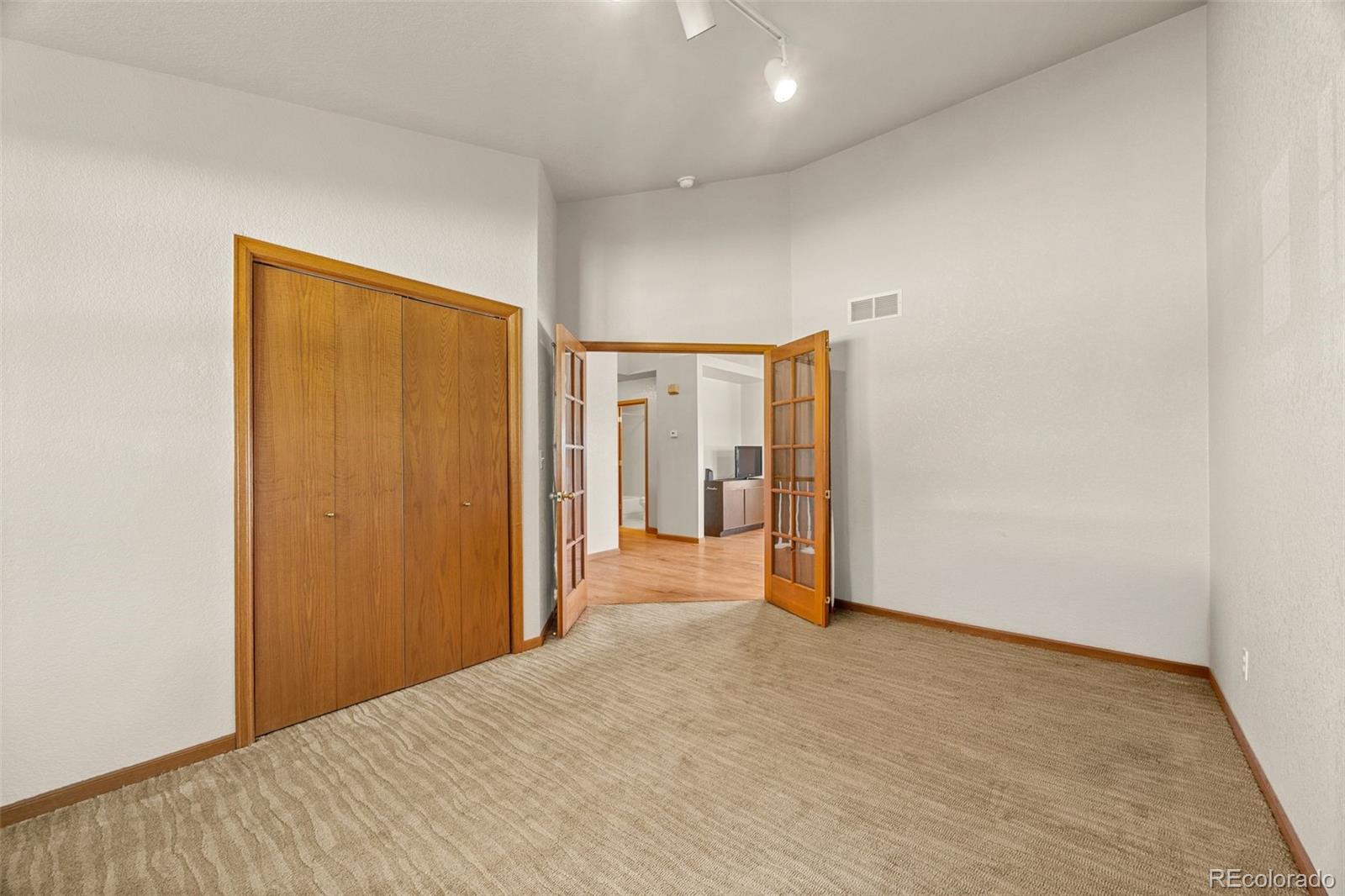 MLS Image #6 for 220  manor court,windsor, Colorado