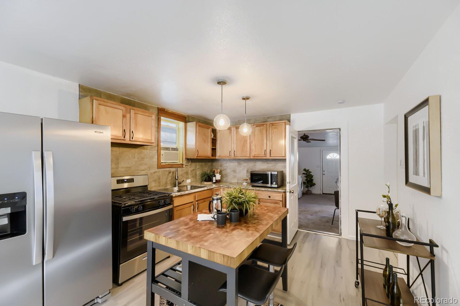 MLS Image #5 for 3537 n lipan street,denver, Colorado