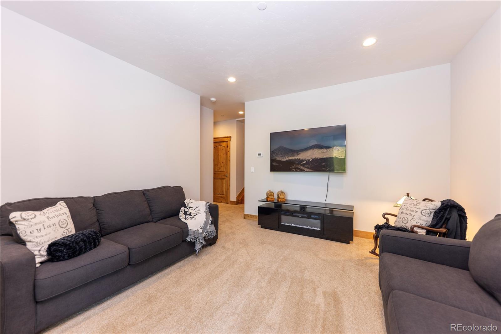 MLS Image #19 for 2045  currant way,silverthorne, Colorado
