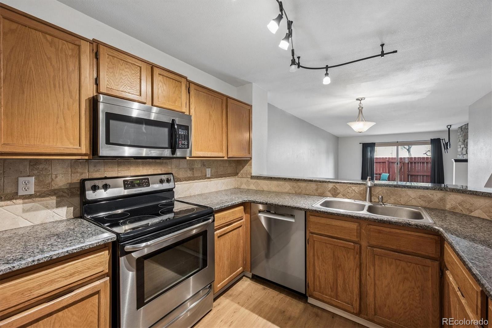 MLS Image #4 for 7476 e arkansas avenue,denver, Colorado