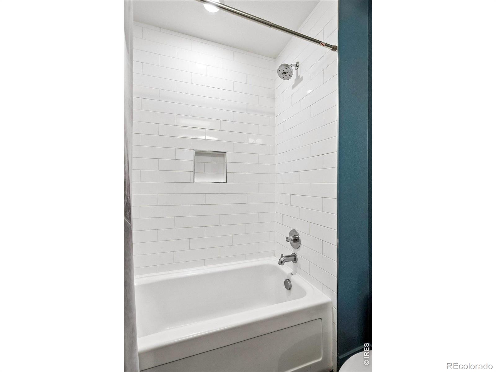 MLS Image #18 for 4885 s monaco street,denver, Colorado