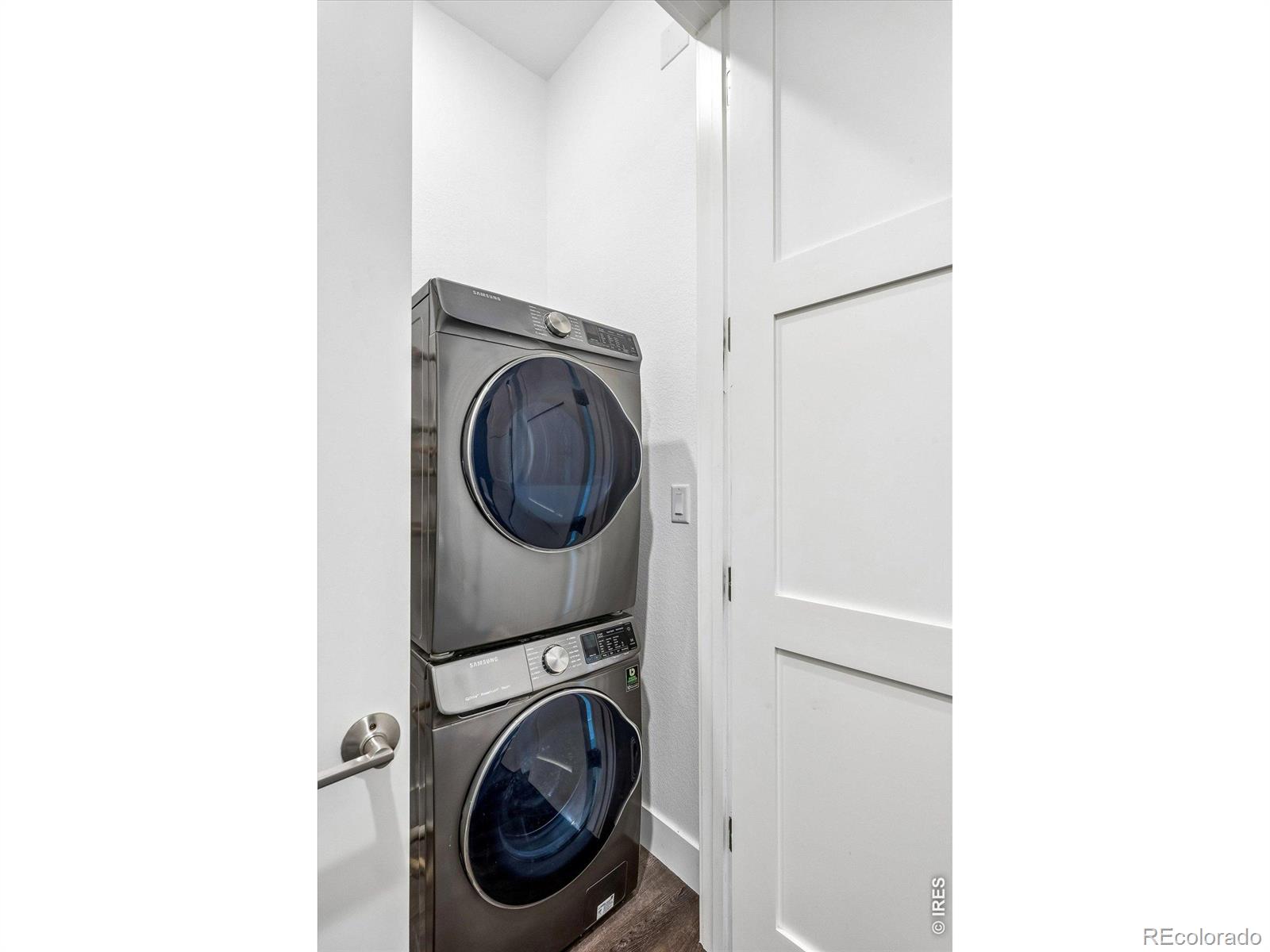 MLS Image #19 for 4885 s monaco street,denver, Colorado