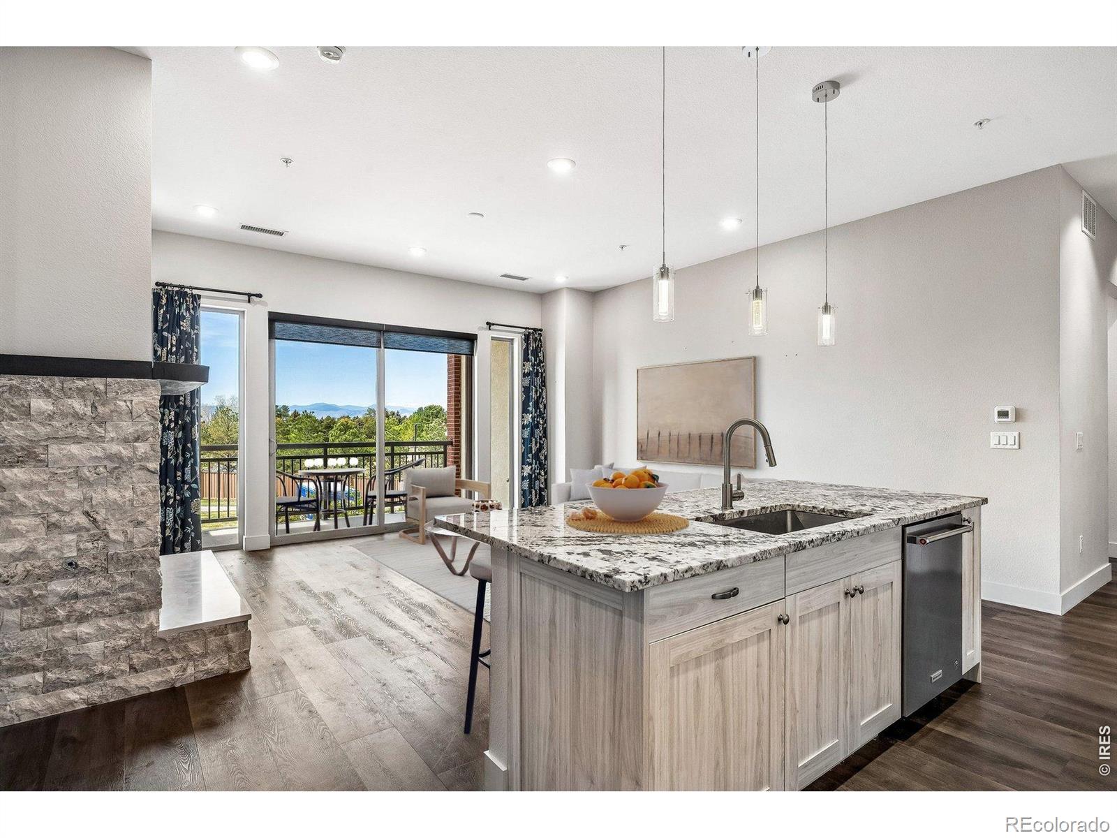 MLS Image #3 for 4885 s monaco street,denver, Colorado