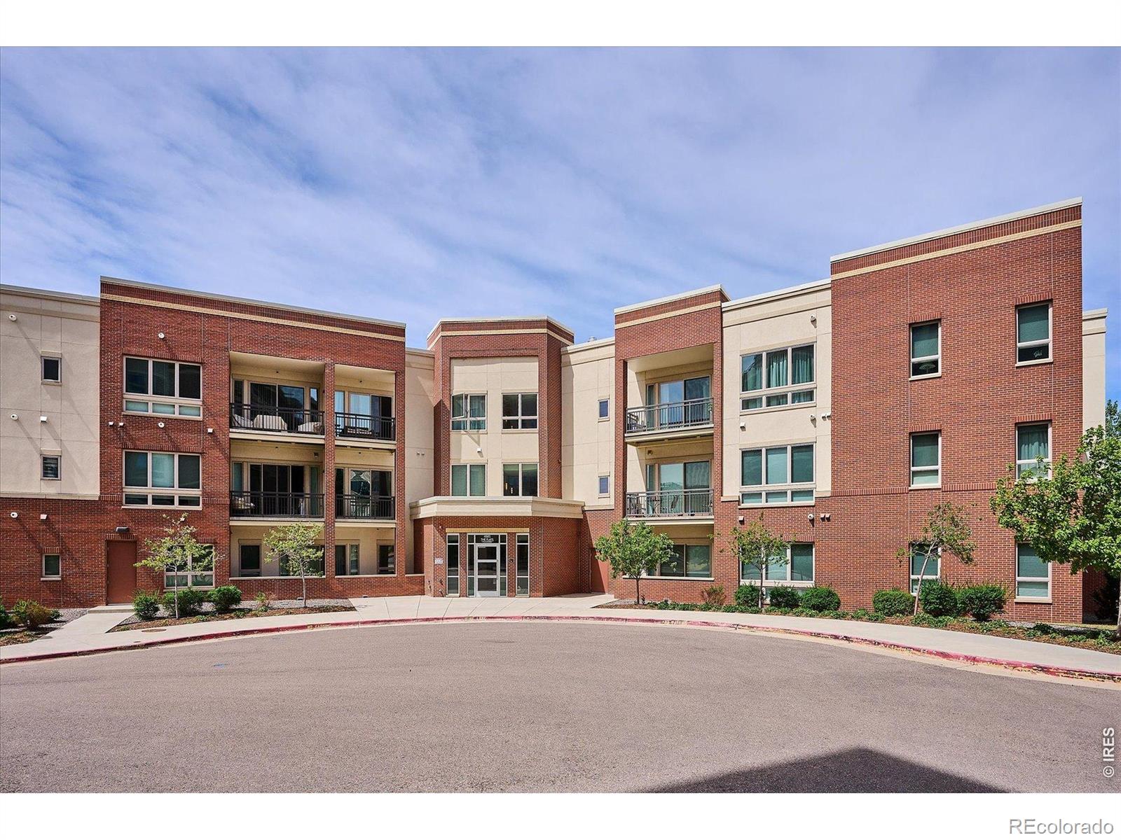 MLS Image #38 for 4885 s monaco street,denver, Colorado