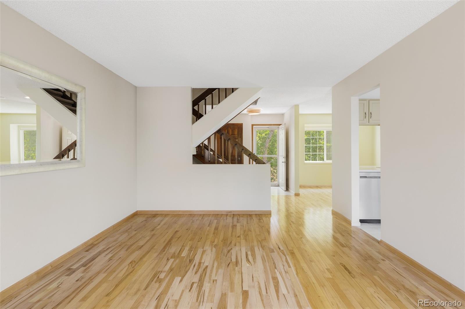 MLS Image #12 for 1470 s quebec way 283,denver, Colorado