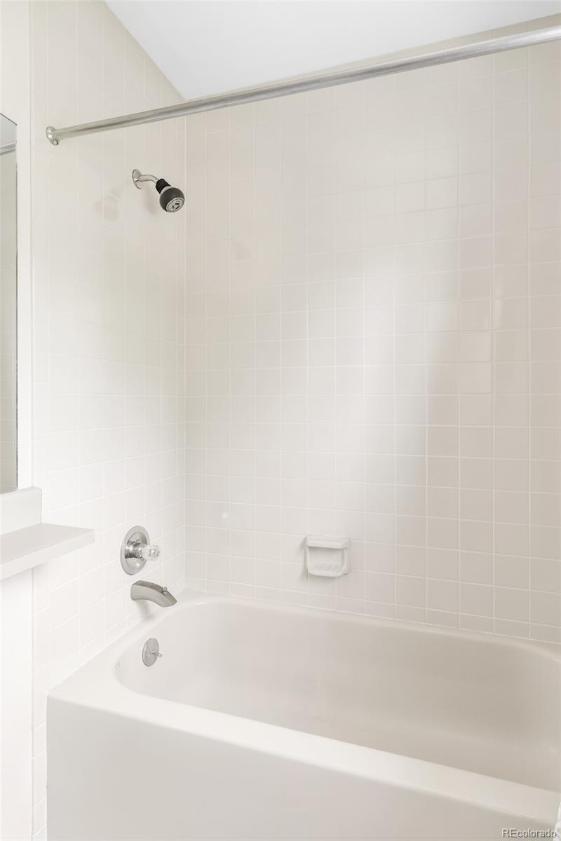 MLS Image #32 for 1470 s quebec way 283,denver, Colorado