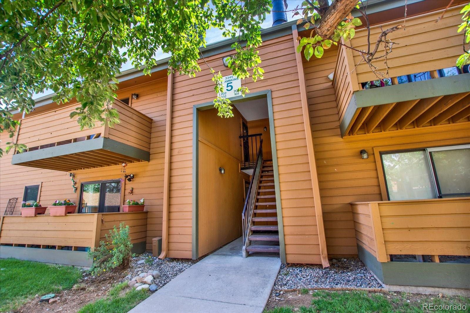 MLS Image #3 for 3345 s ammons street,lakewood, Colorado