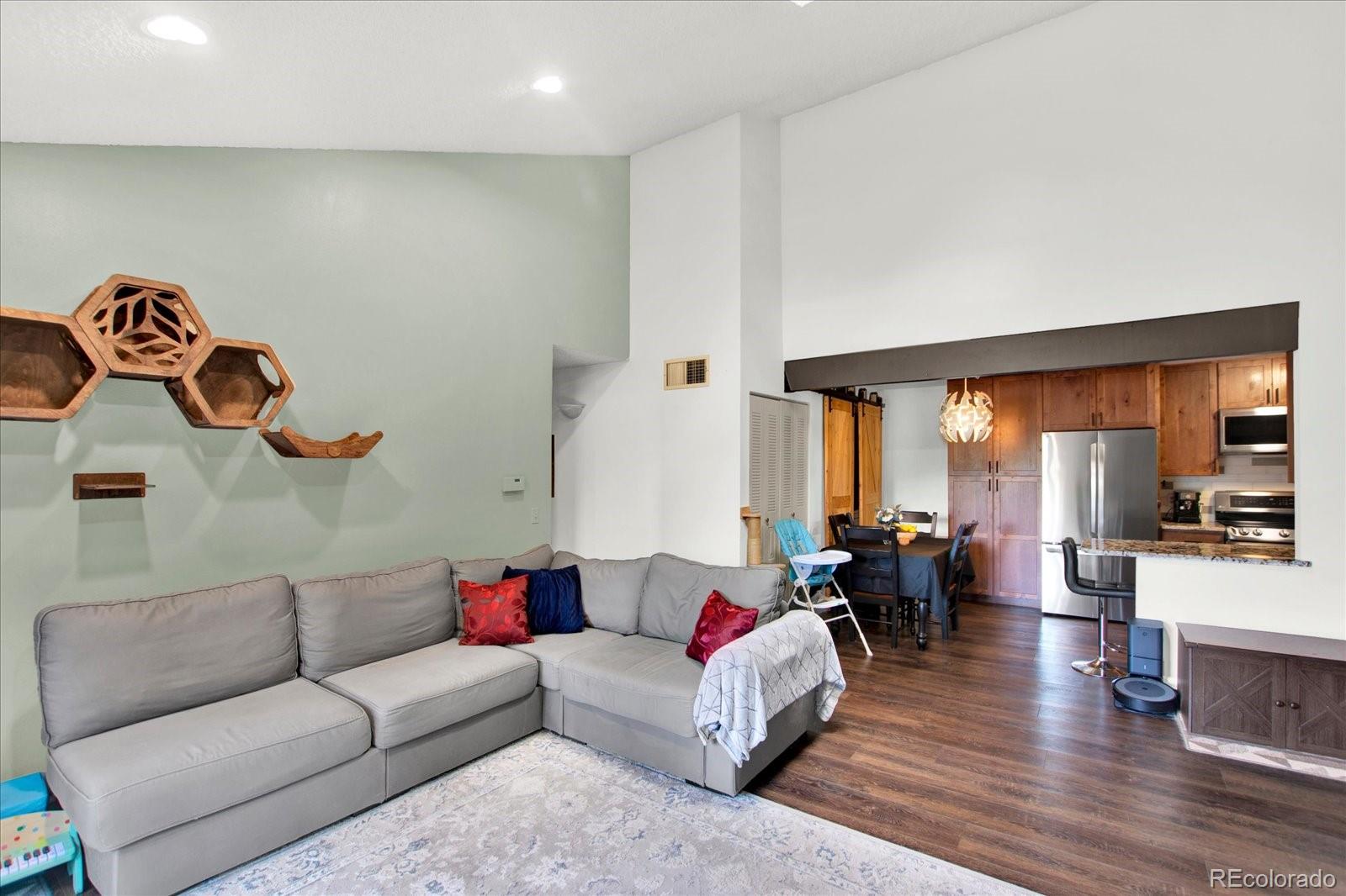 MLS Image #6 for 3345 s ammons street,lakewood, Colorado