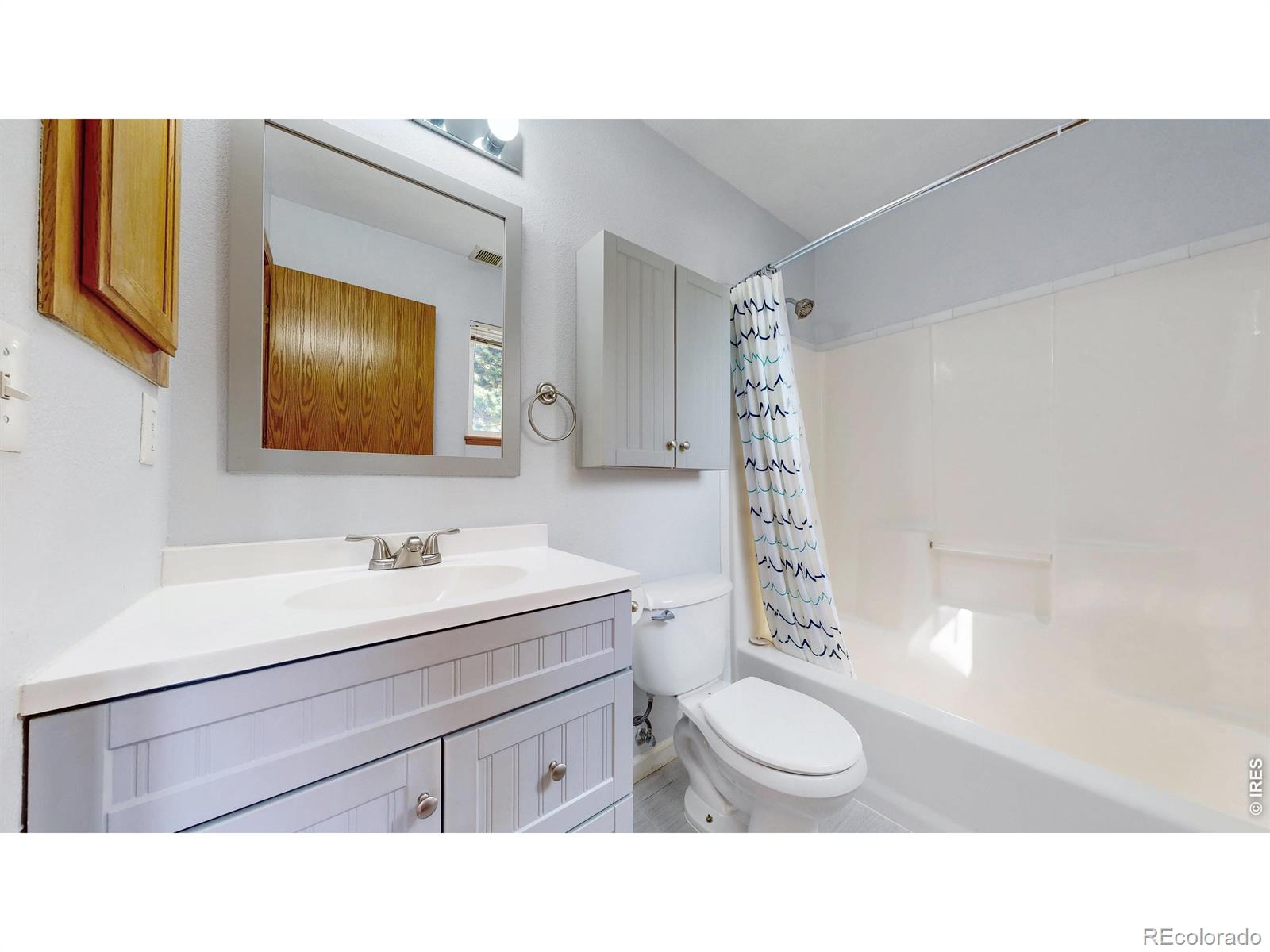 MLS Image #16 for 950  52nd avenue court,greeley, Colorado